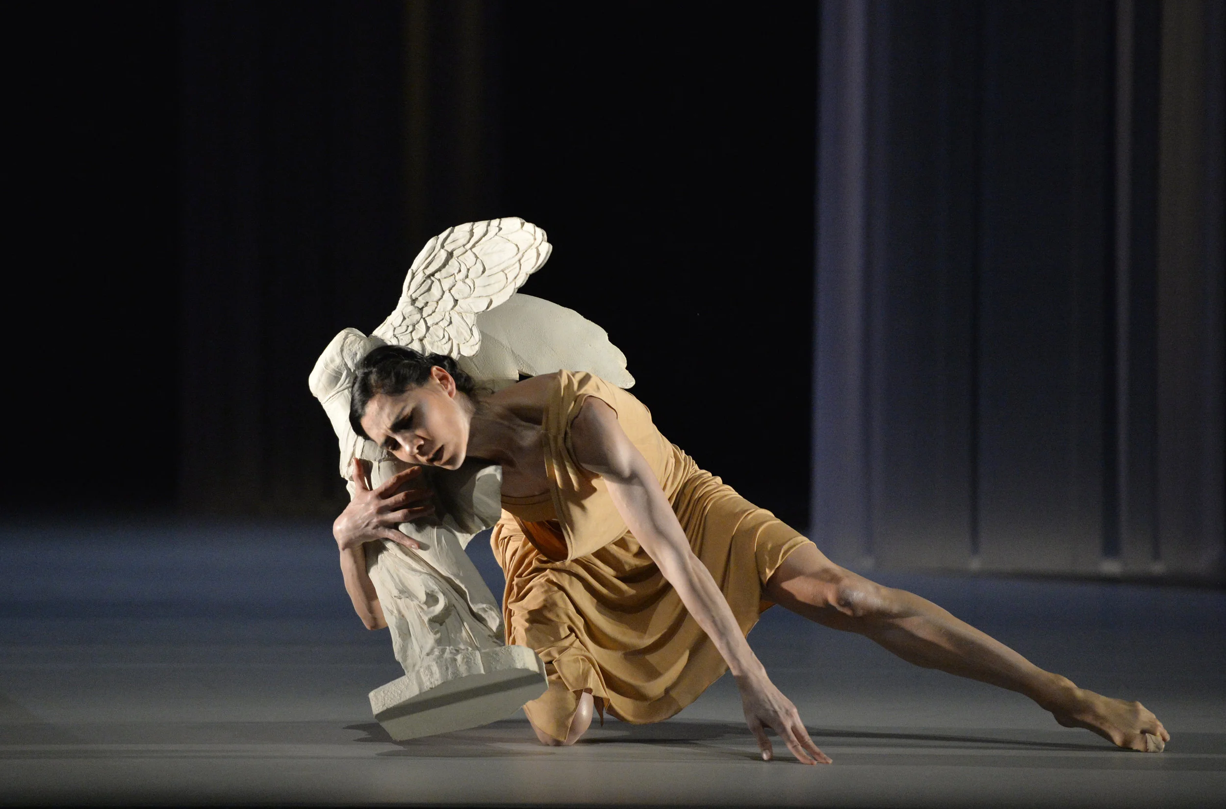 Tracing Isadora_06.jpg