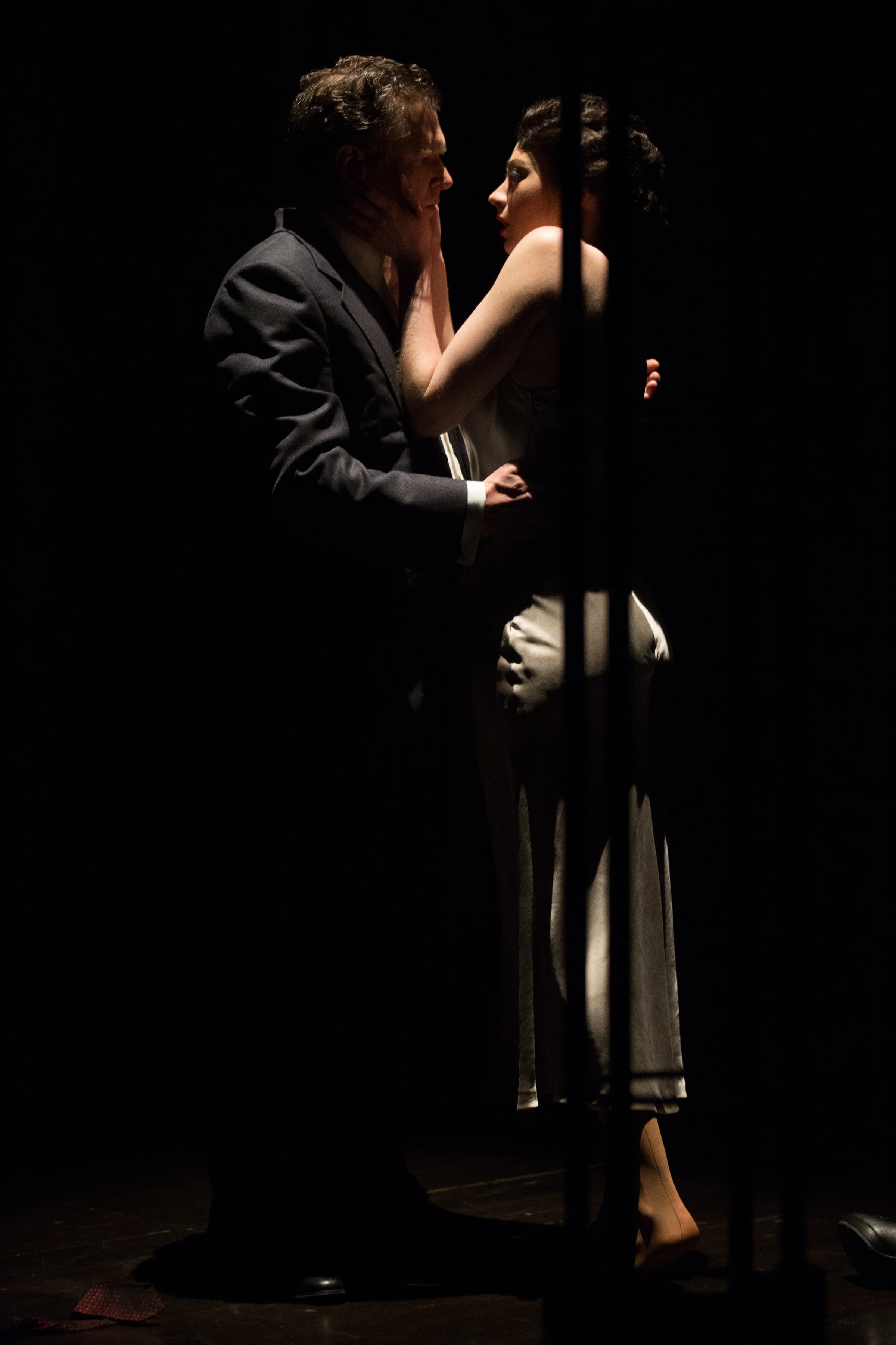 0104_The Changeling_On The Run.jpg