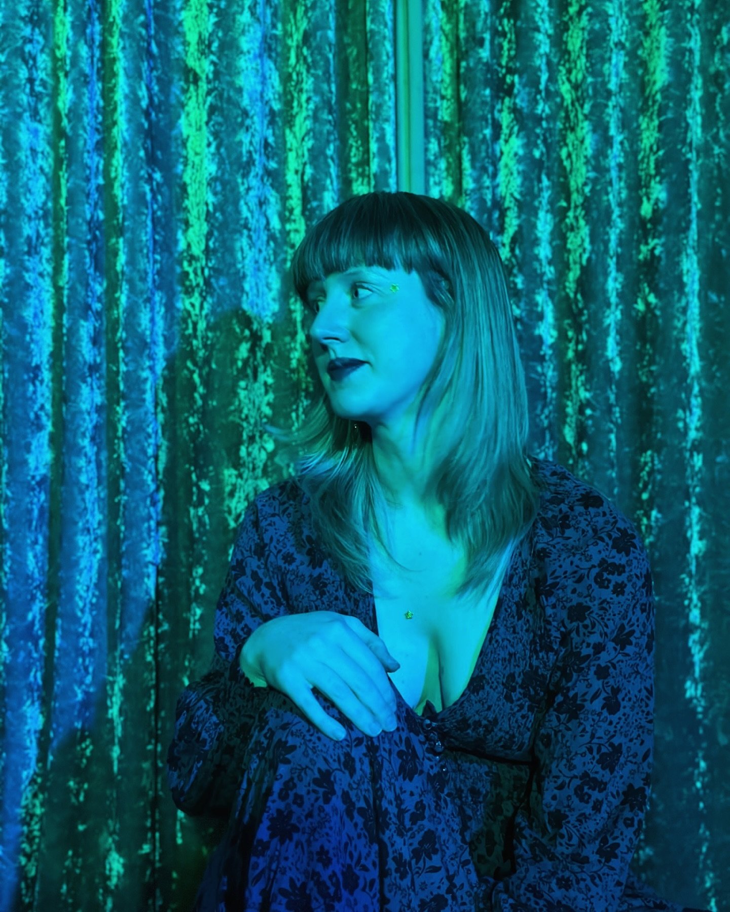 new song to share this Friday 🐋
snapped in my summer gloom by @forestadjacent