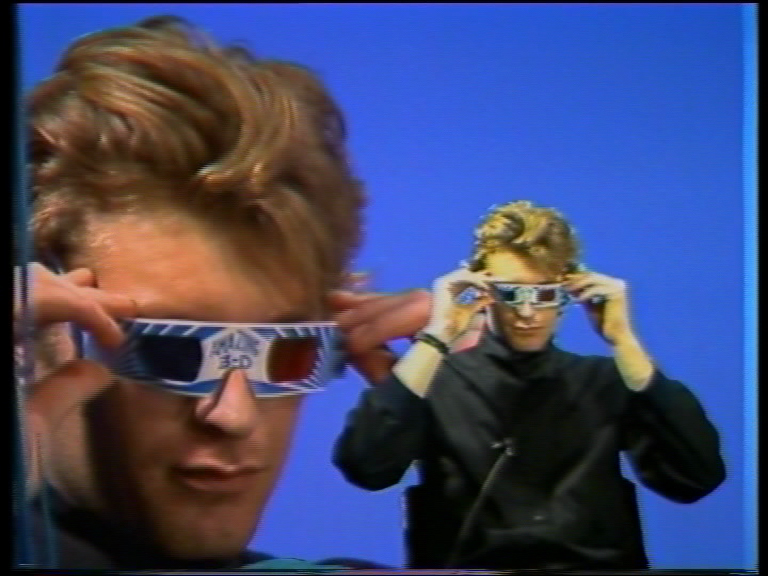 © John Scarlett-Davis, Chat Rap (1983). Video still.