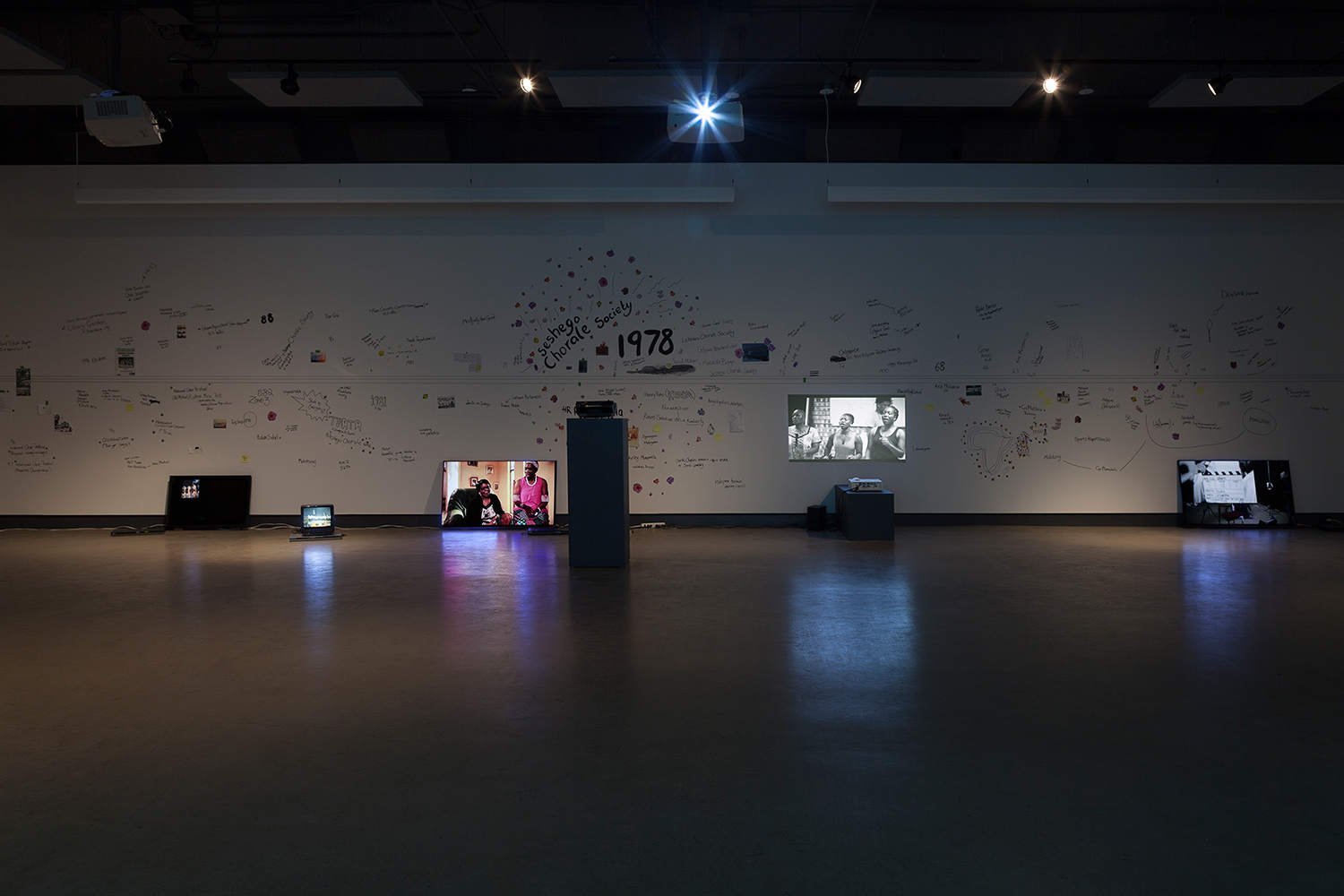 © Dineo Seshee Bopape, Sa kosa ke lerole (2016) exhibition view presented in the context of BNLMTL 2016 – The Grand Balcony . Photo: Marilou Crispin.