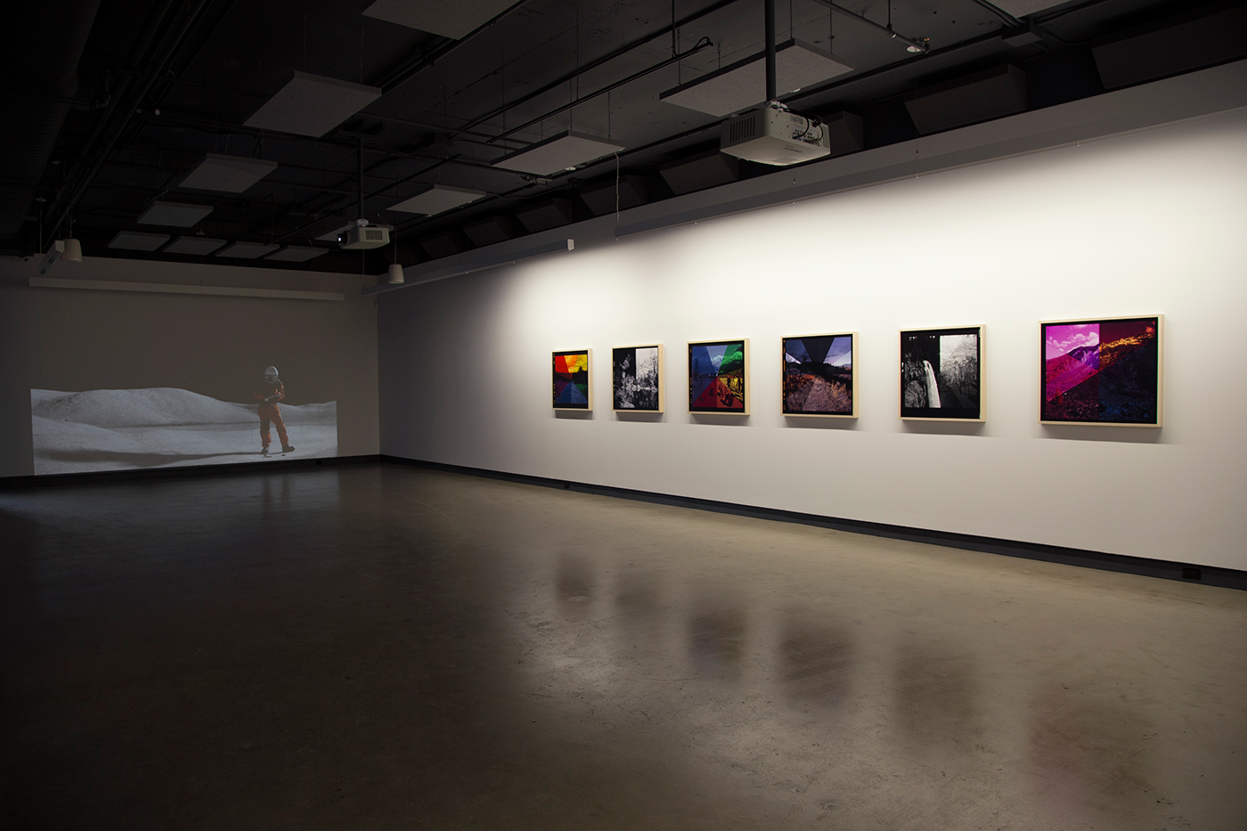 © Scott Massey, Light Adjustments exhibition view (2014-2015). Photo: Sara A. Tremblay.