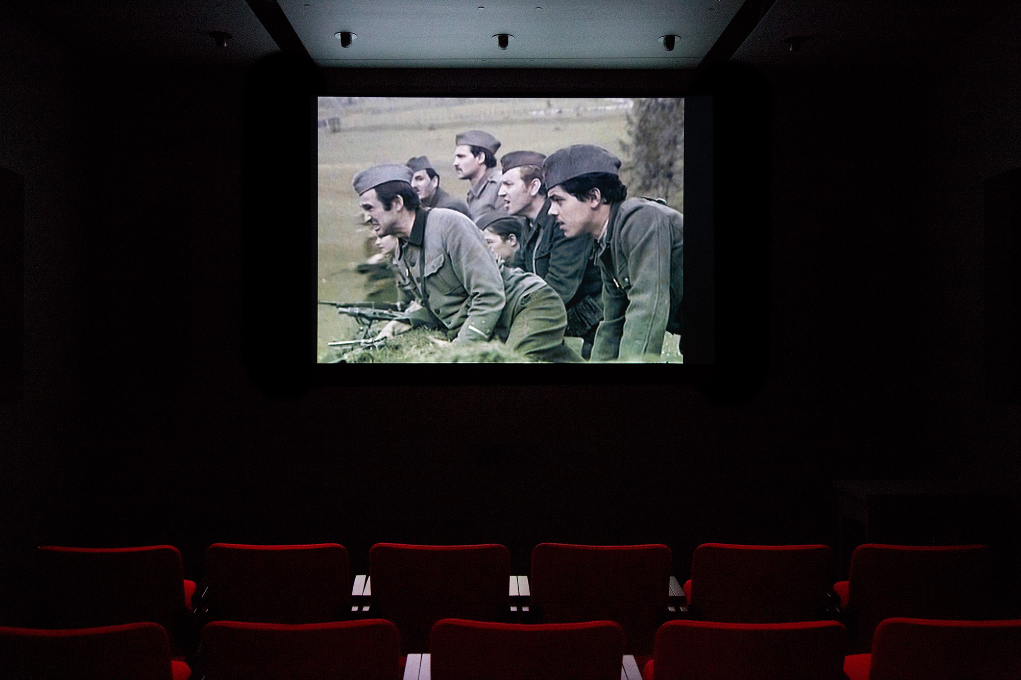 © Renata Poljak, Staging Actors/Staging Beliefs (2011). Exhibition view. Photo: Sara A. Tremblay.