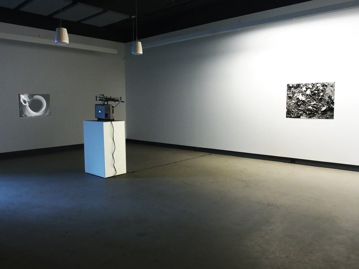 © Lorna Bauer and Jon Knowles, Rotations exhibition view (2014). Photo: Dazibao.