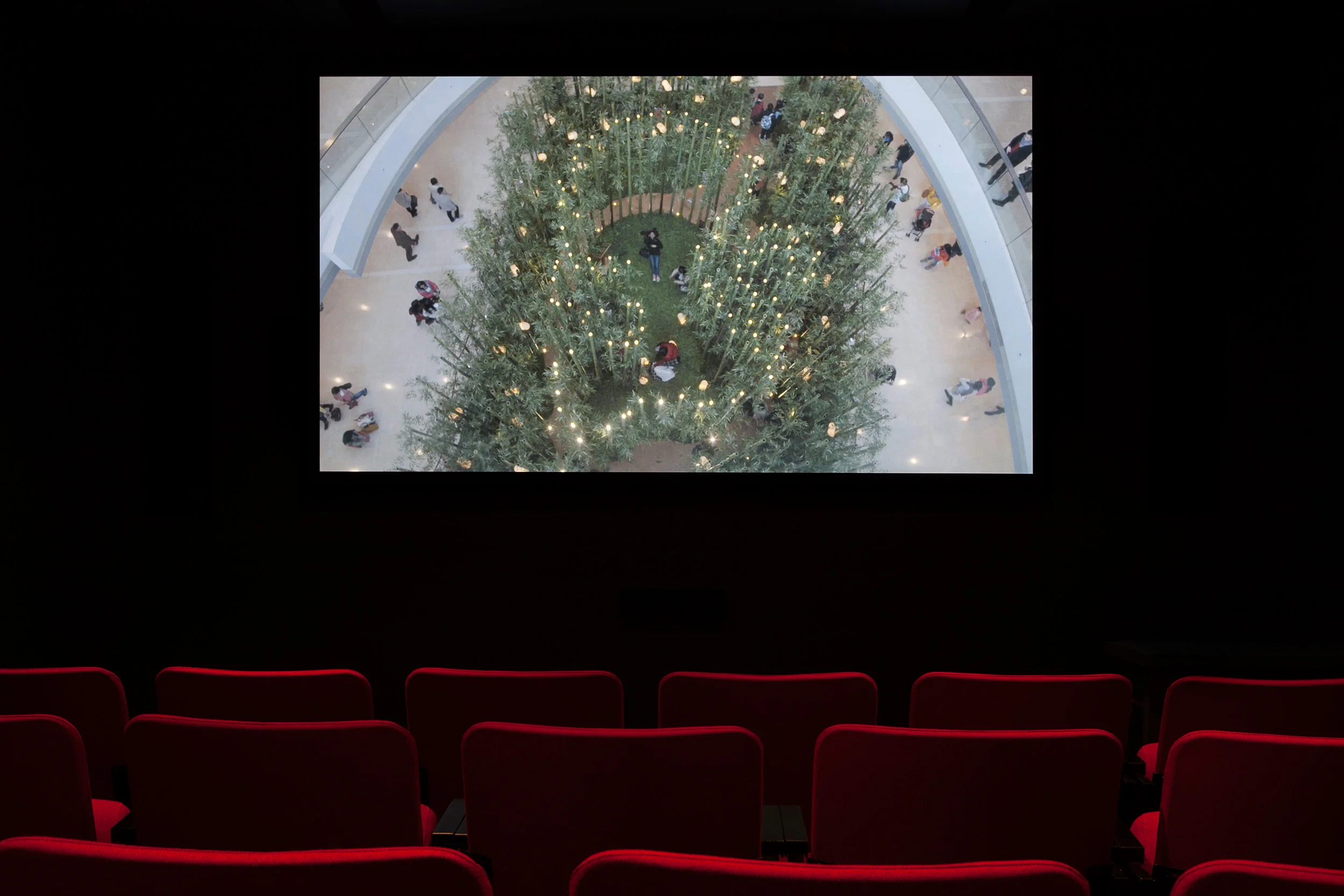 © Stephanie Comilang, Lumapit Sa Akin, Paraiso (Come to Me, Paradise) (2016). Exhibition view. Photo: Marilou Crispin.