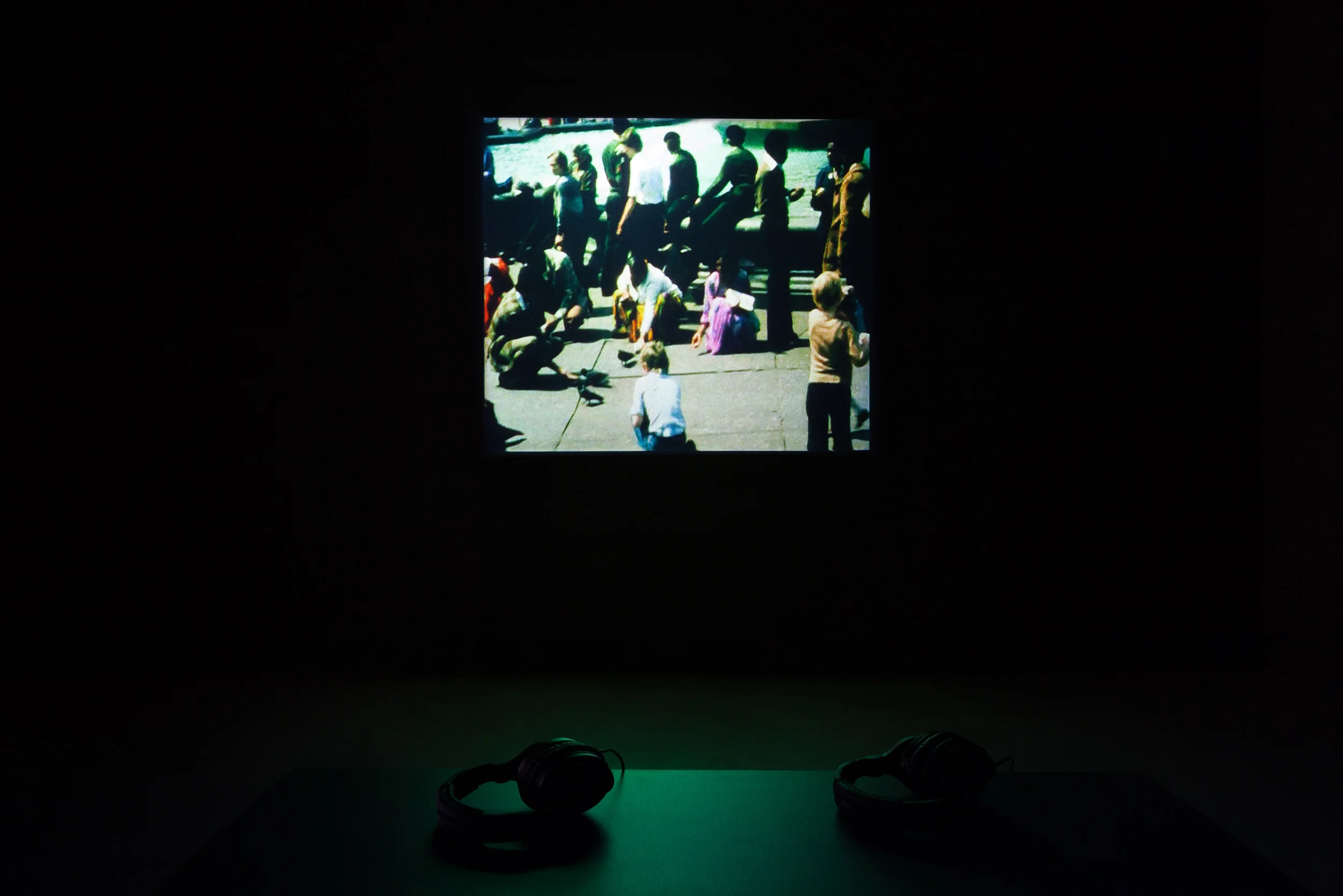 © Lisl Ponger, Passages (1996). Exhibition view. Photo: Marilou Crispin.
