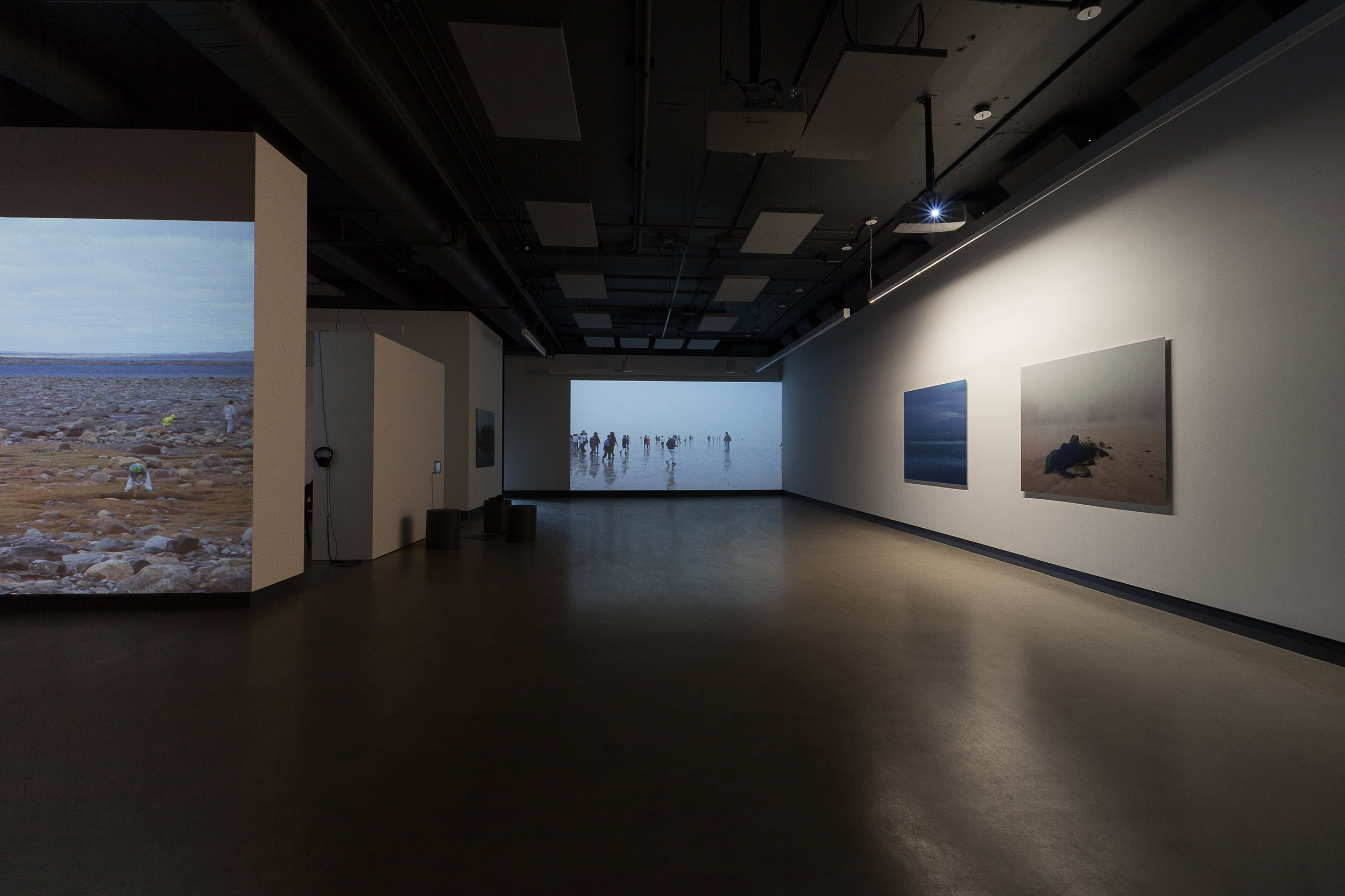  © Thomas Kneubühler, installation view of the exhibition  Landing Sites , Dazibao, 2018. Photo: Marilou Crispin. 