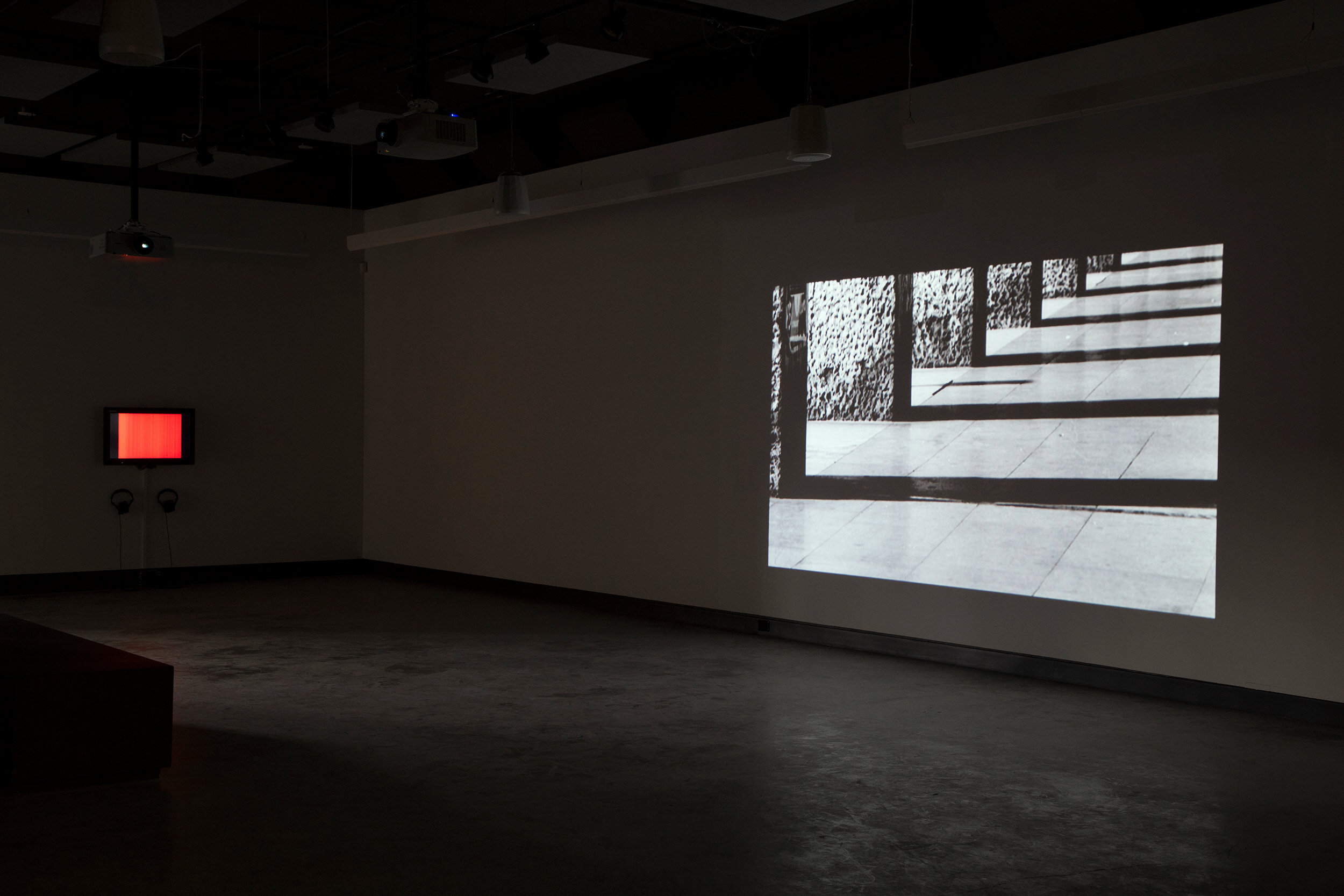  © Installation view of the exhibition  Electronic Sound in a Shifting Landscape , Dazibao, 2014. Photo: Sara A. Tremblay. 