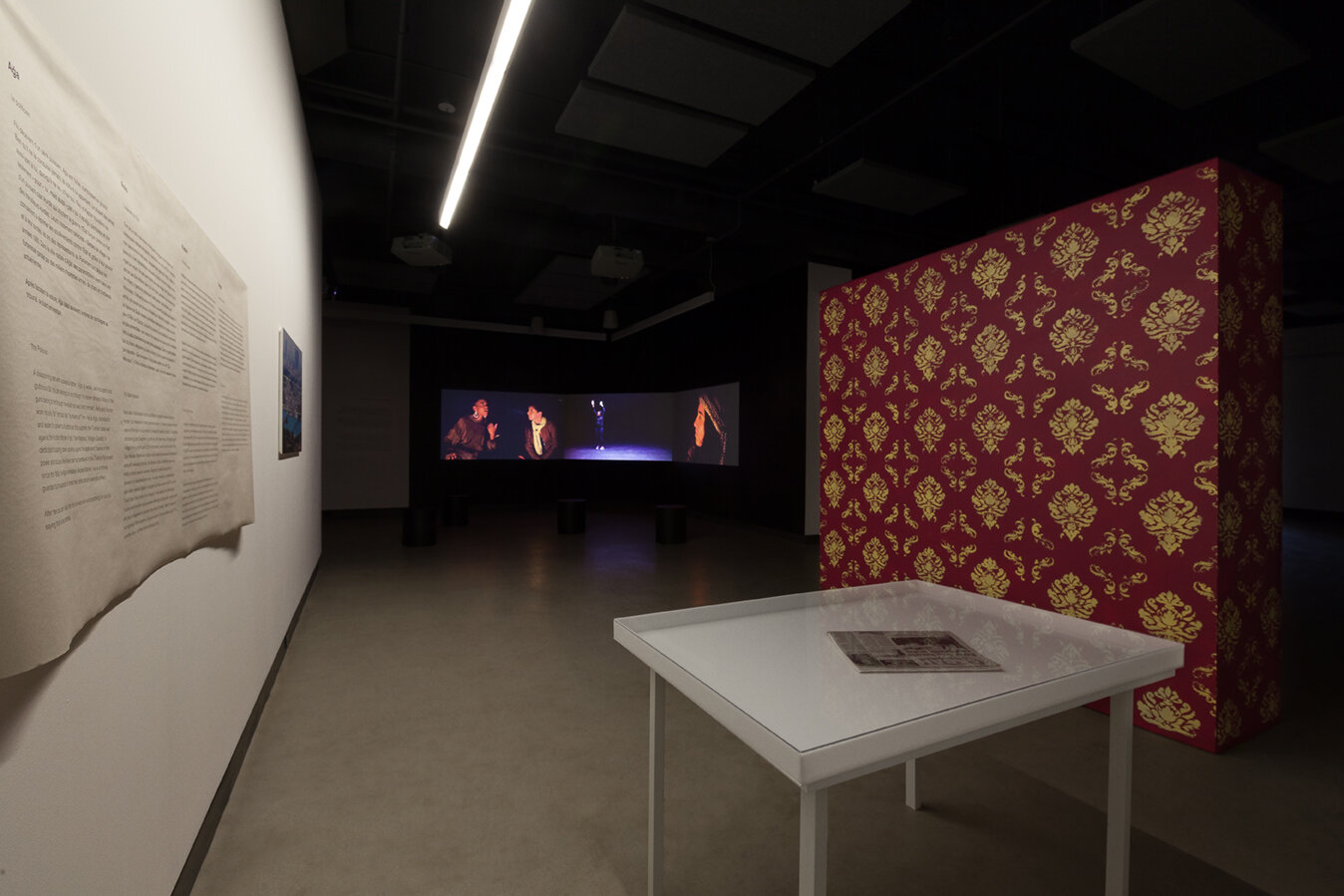  © Noorafshan Mirza &amp; Brad Butler,  The Scar  (2018). Installation view of the exhibition Dazibao, 2020. Photo: Marilou Crispin. 