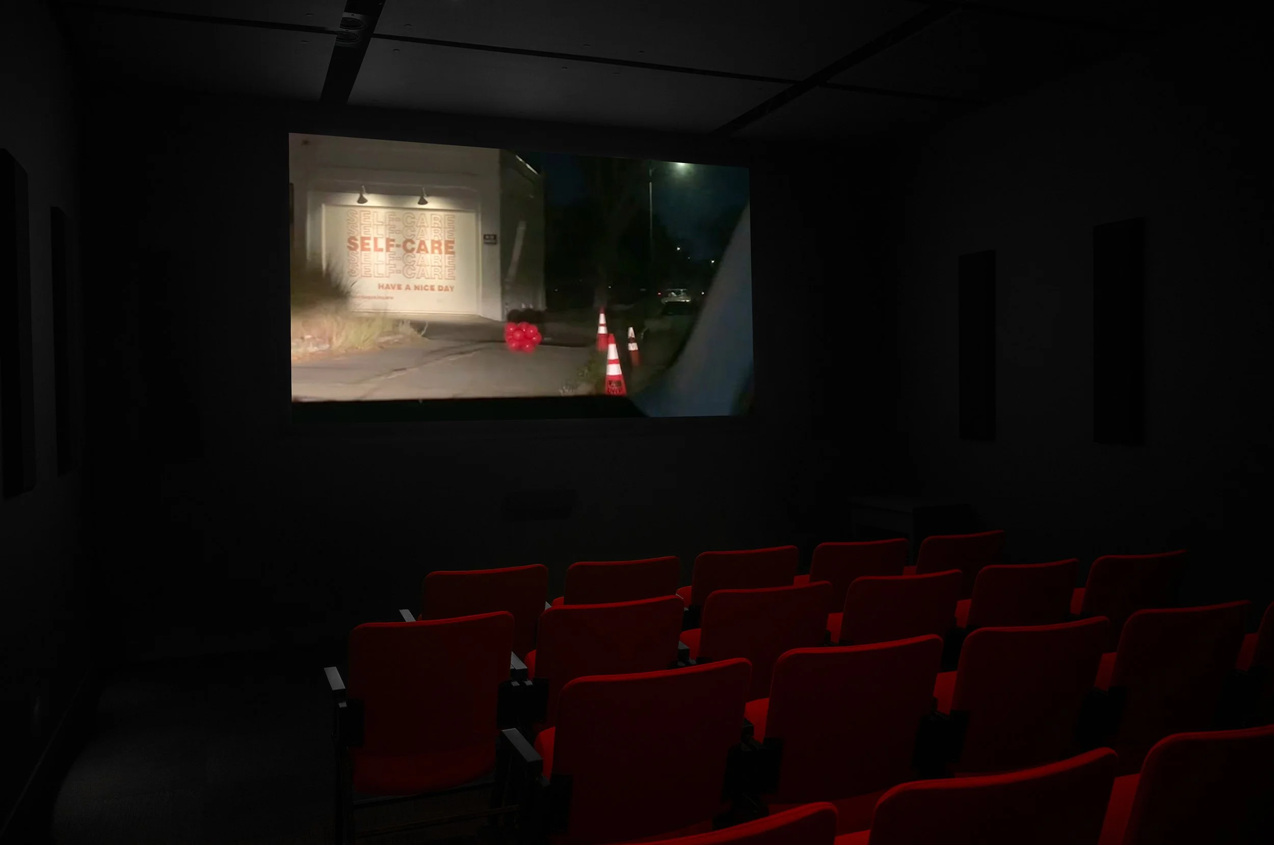  © Laura Ohio,  Like a Tongue Knows the Mouth &nbsp; (2024). Installation view of the exhibition, Dazibao, 2026. Photo: Atlas documentation. 