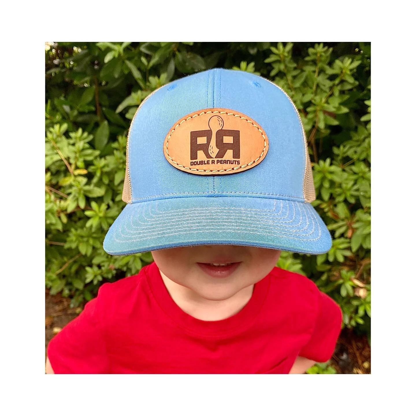 made this logo awhile ago for a college friend who has a yummy salty side gig 🥜 . thx for the fun mail yesterday @ryanreedy ! and gooooo gamecocks. 🐔