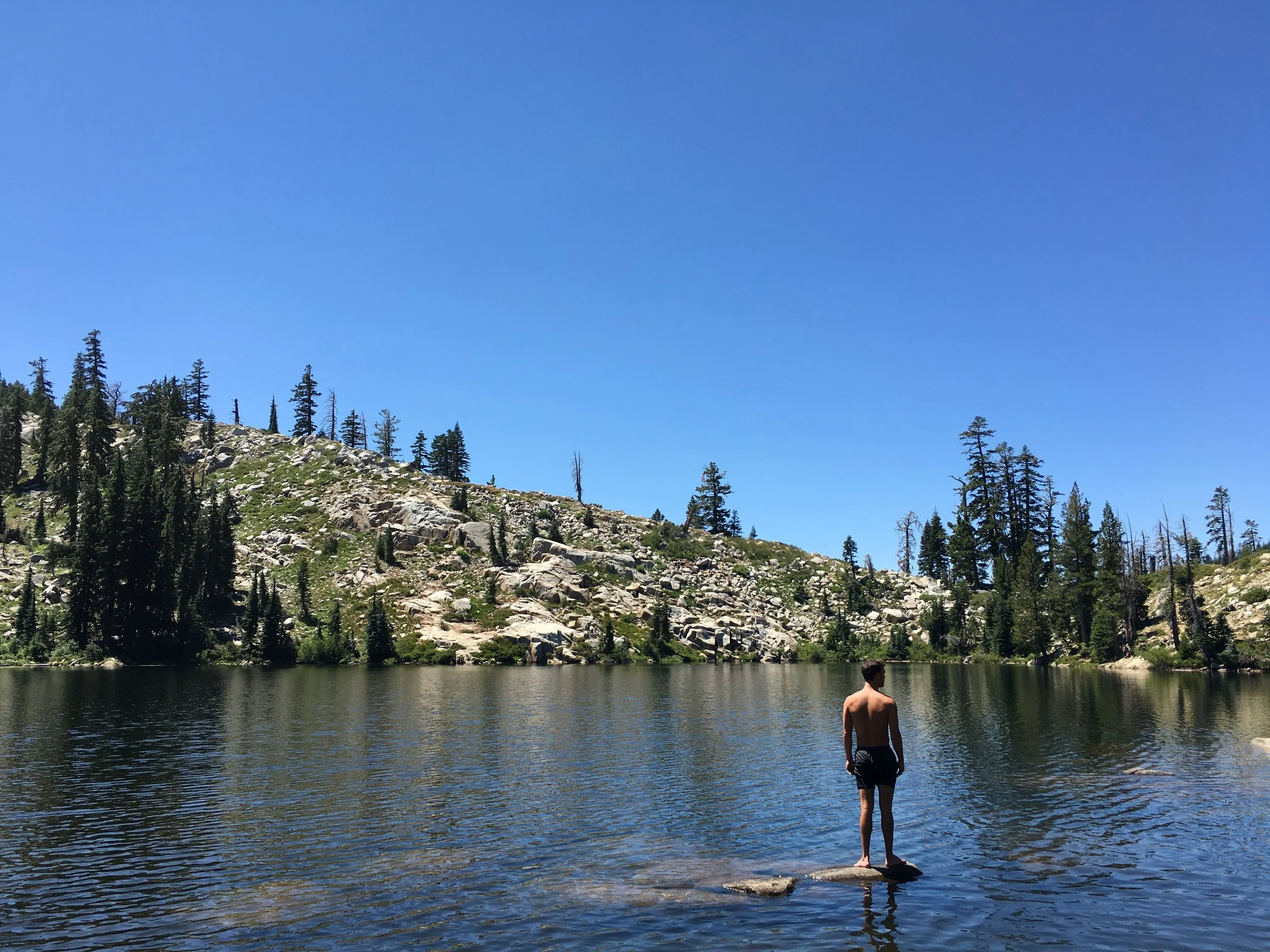 a quick and, unfortunately, dirty guide to packing for nomadic travel