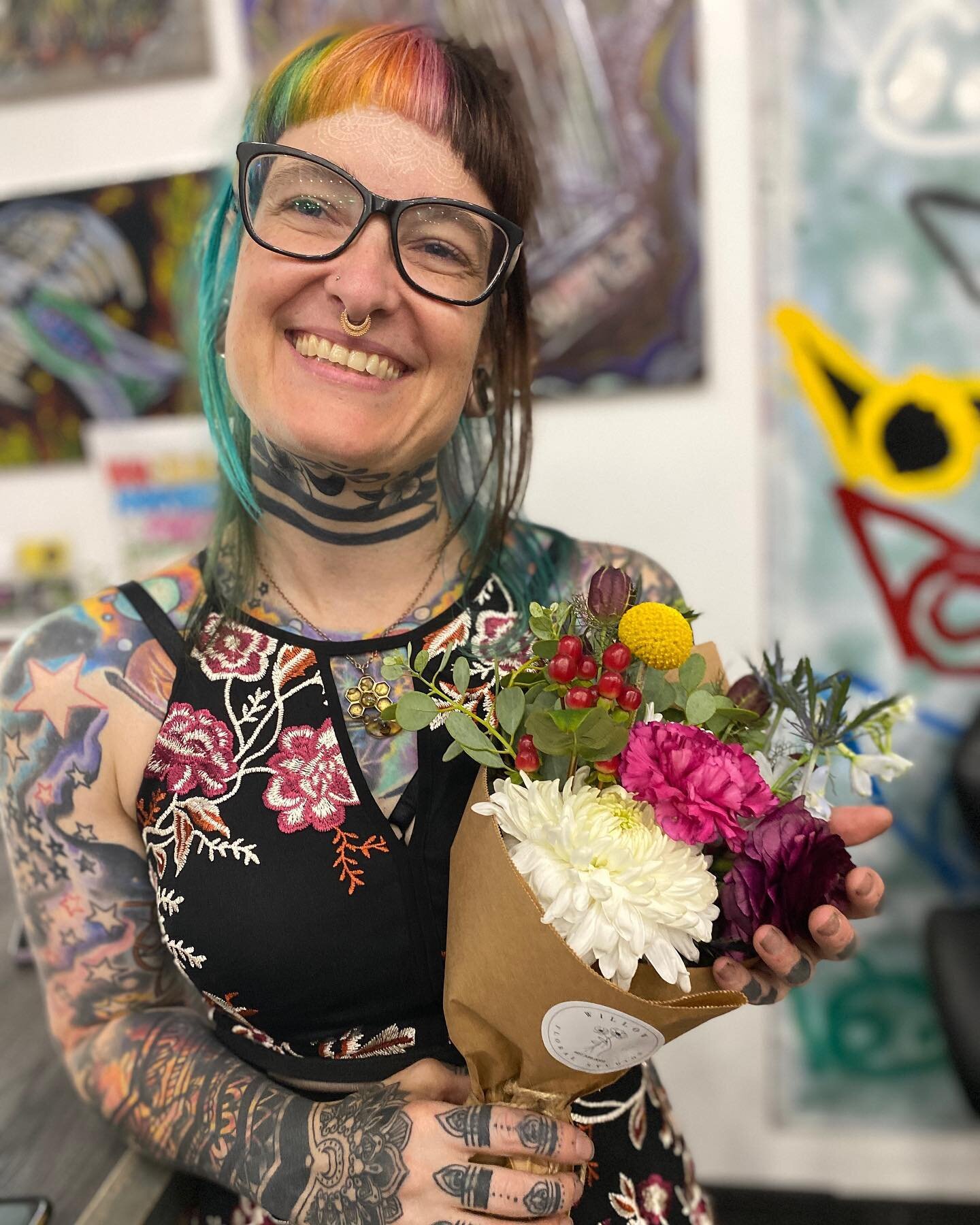 Holy Shit! 
Yesterday was soooo much fun! I loved that party!
I am just so incredibly grateful for the awesome community of artists, stylists, clients, neighbors, and friends who make this space what it is! 
Yesterday was exactly what I envisioned it