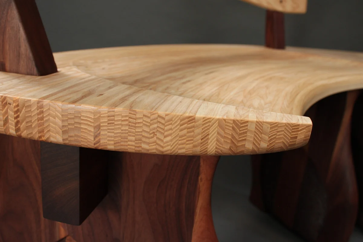 Perryman bench_side-detail-12001.jpg