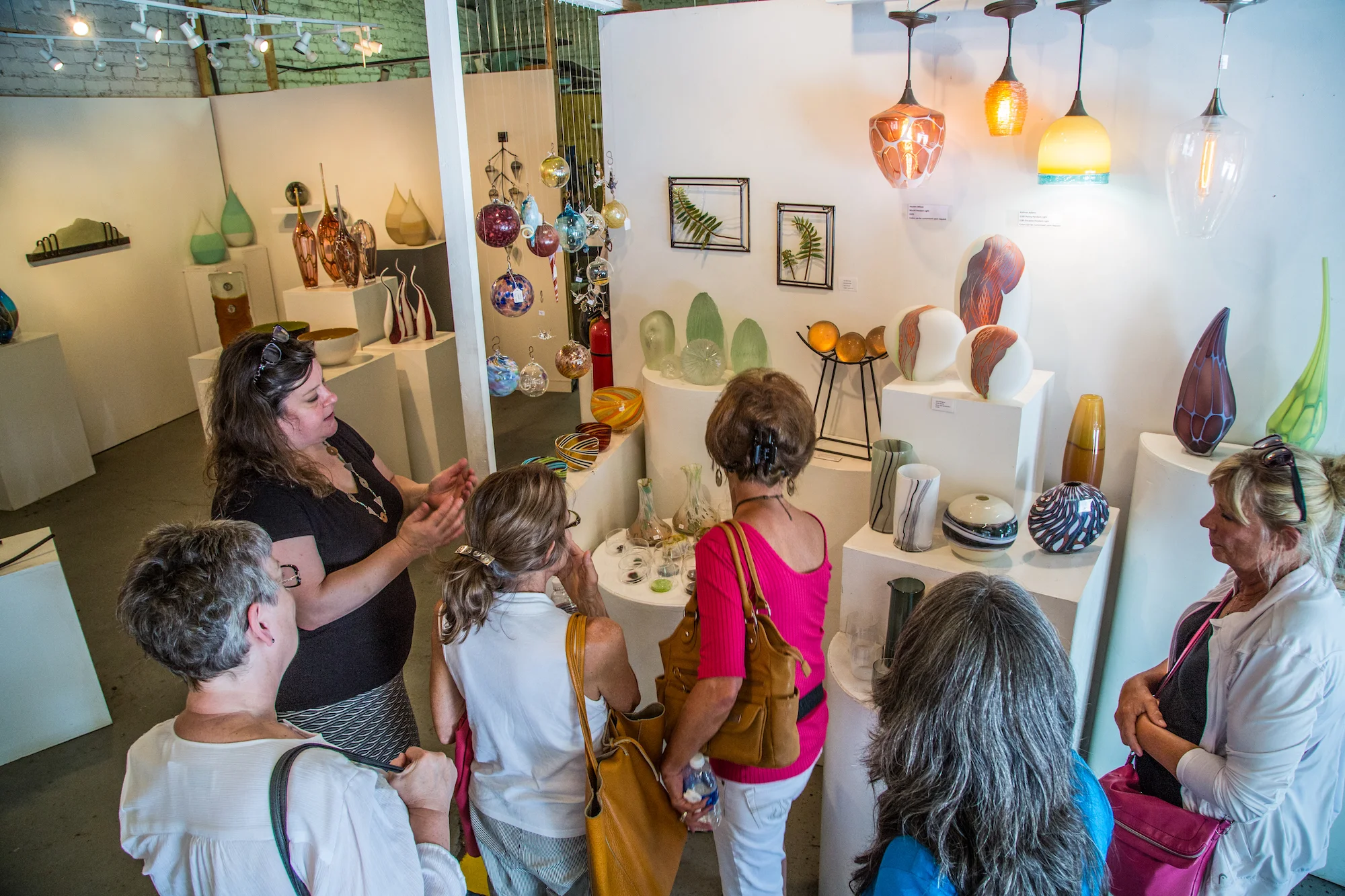 ArtConnectionsTours.NCGC.0U7B1315 copy.jpg