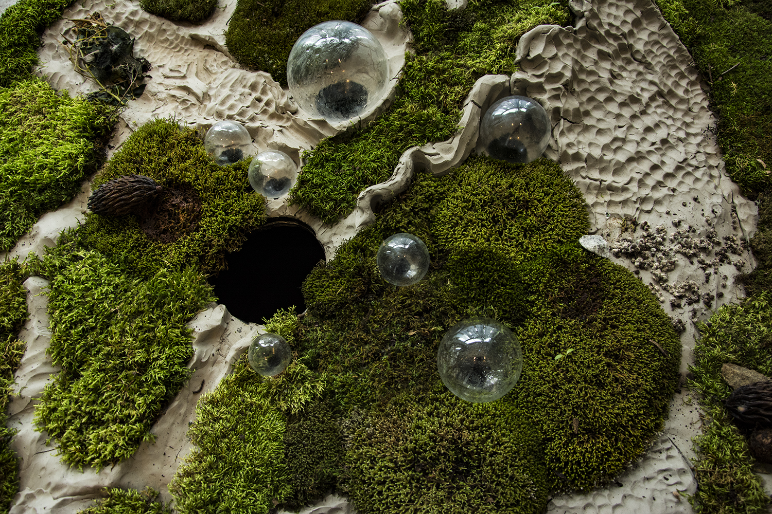 Gathering, detail (land forms, waterways)