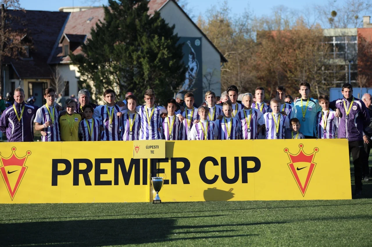 Finalists UTE U14 (2003 Div.) at Nike Premier Cup