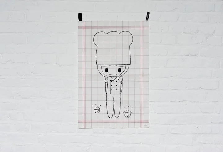 Tea towel cupcake