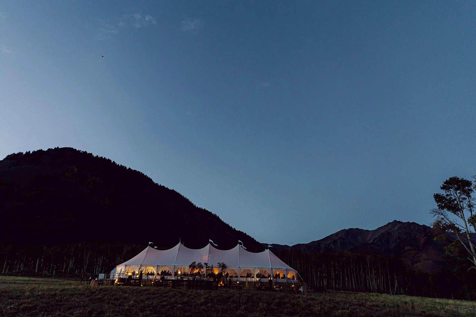 AbieLivesayPhotography-TellurideWeddingPhotographer-SoireeTelluride-TellurideGoldenLedge-MaggieTucker-1726.jpg