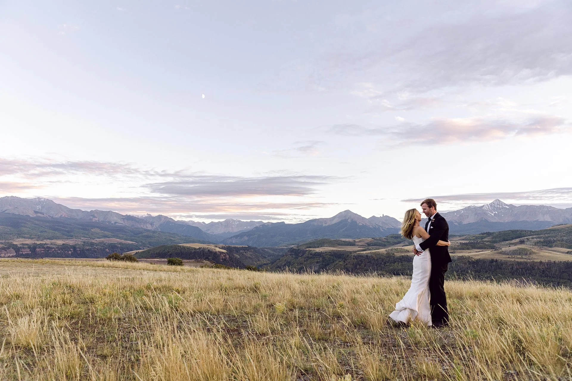 AbieLivesayPhotography-TellurideWeddingPhotographer-SoireeTelluride-TellurideGoldenLedge-MaggieTucker-1589.jpg