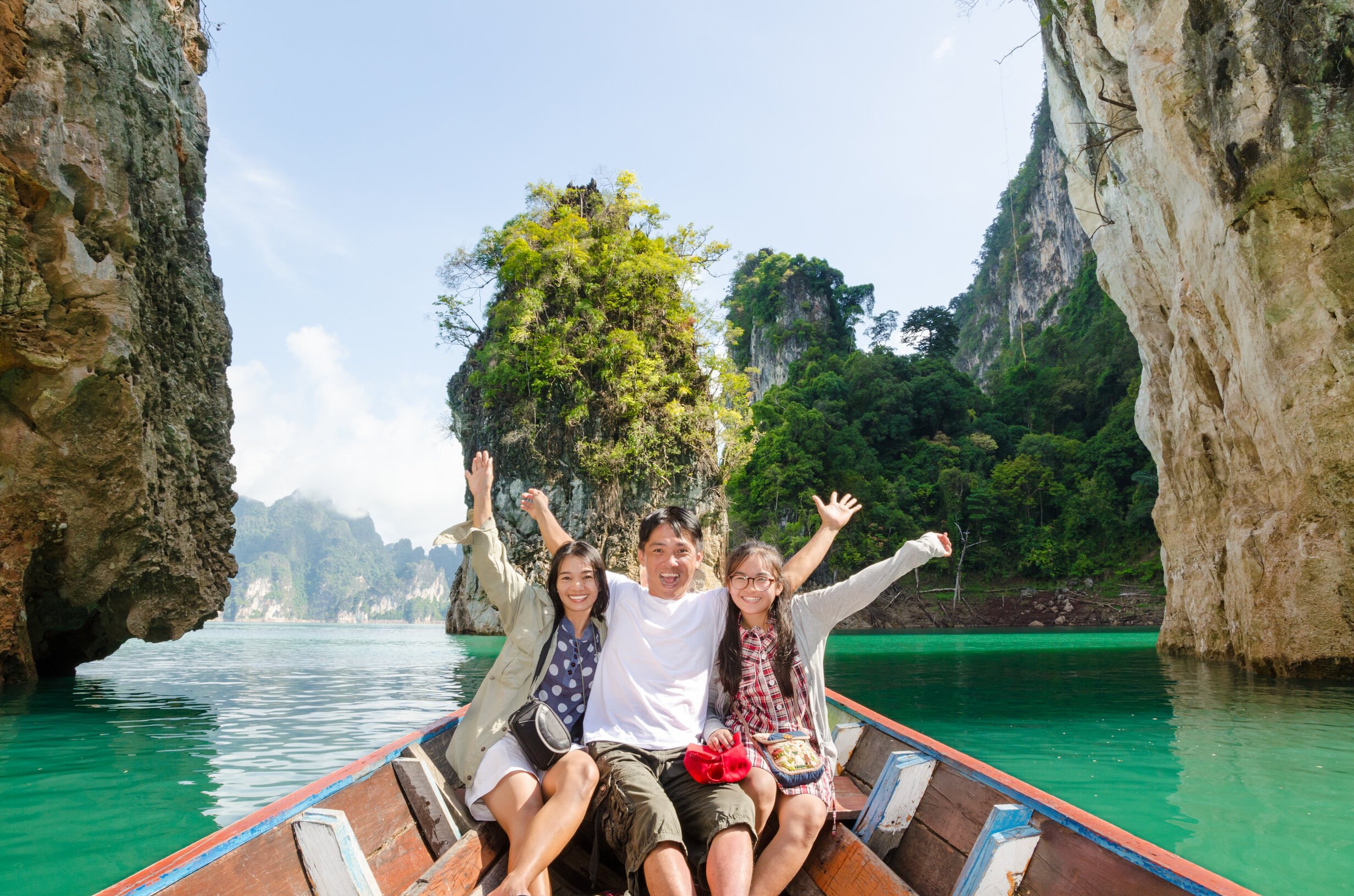 Family-Travel-Boat-Thailand.jpeg