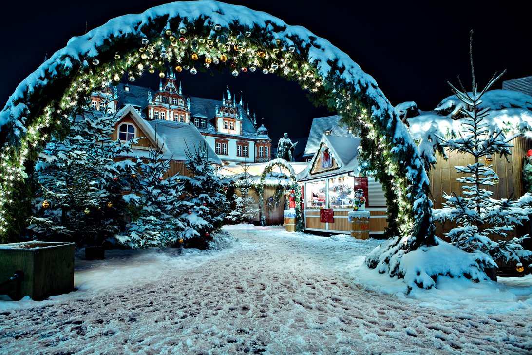 Snow-Christmas-Markets.jpeg