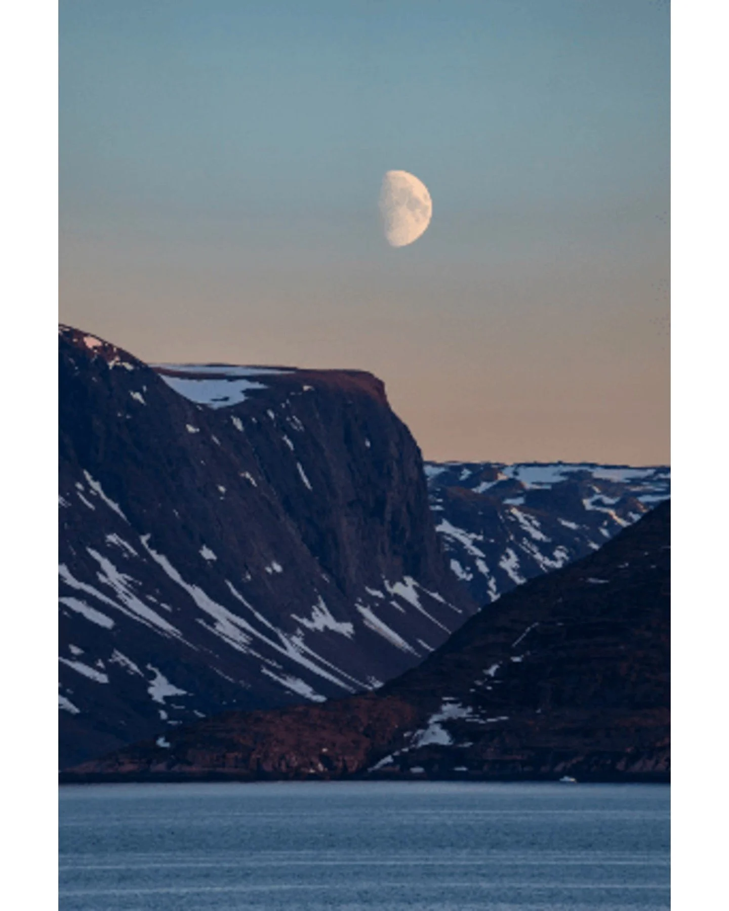 Silversea saying goodnight under the Arctic sky. An Arctic voyage is what dreams are made of.