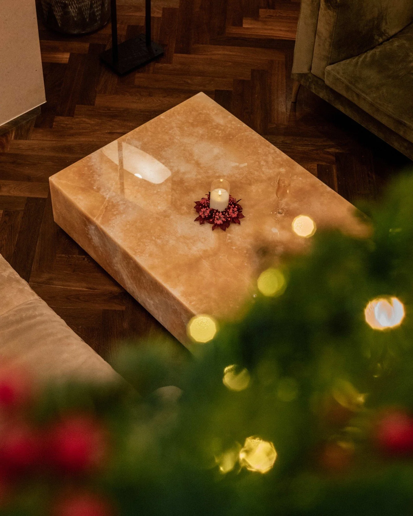 End the year in elegance and begin anew at sea. From December 21, 2025, to January 6, 2026, Explora Journeys invites you to celebrate Christmas and New Year&rsquo;s across the Caribbean, where every horizon is a promise of joy, serenity, and connecti