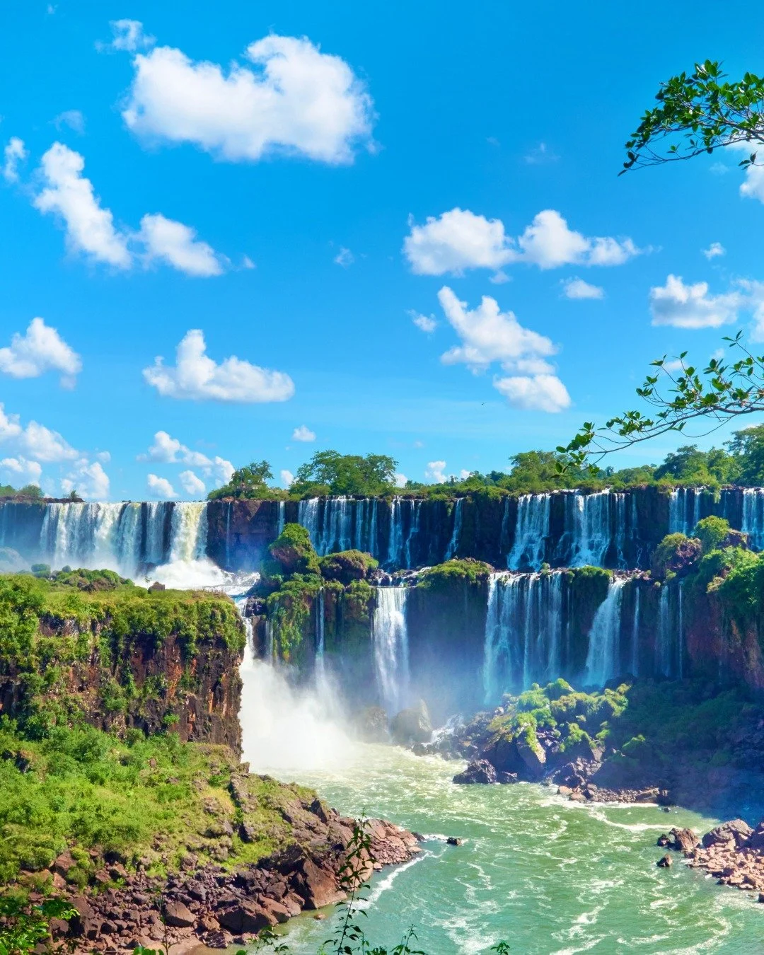 Dreaming of an escape to the Southern Hemisphere? 🇦🇷 While we bundle up in winter, Argentina is basking in summer sunshine.

Explore the vibrant streets of Buenos Aires, witness the awe-inspiring Iguazu Falls, sip world-class Malbec in Mendoza, or 