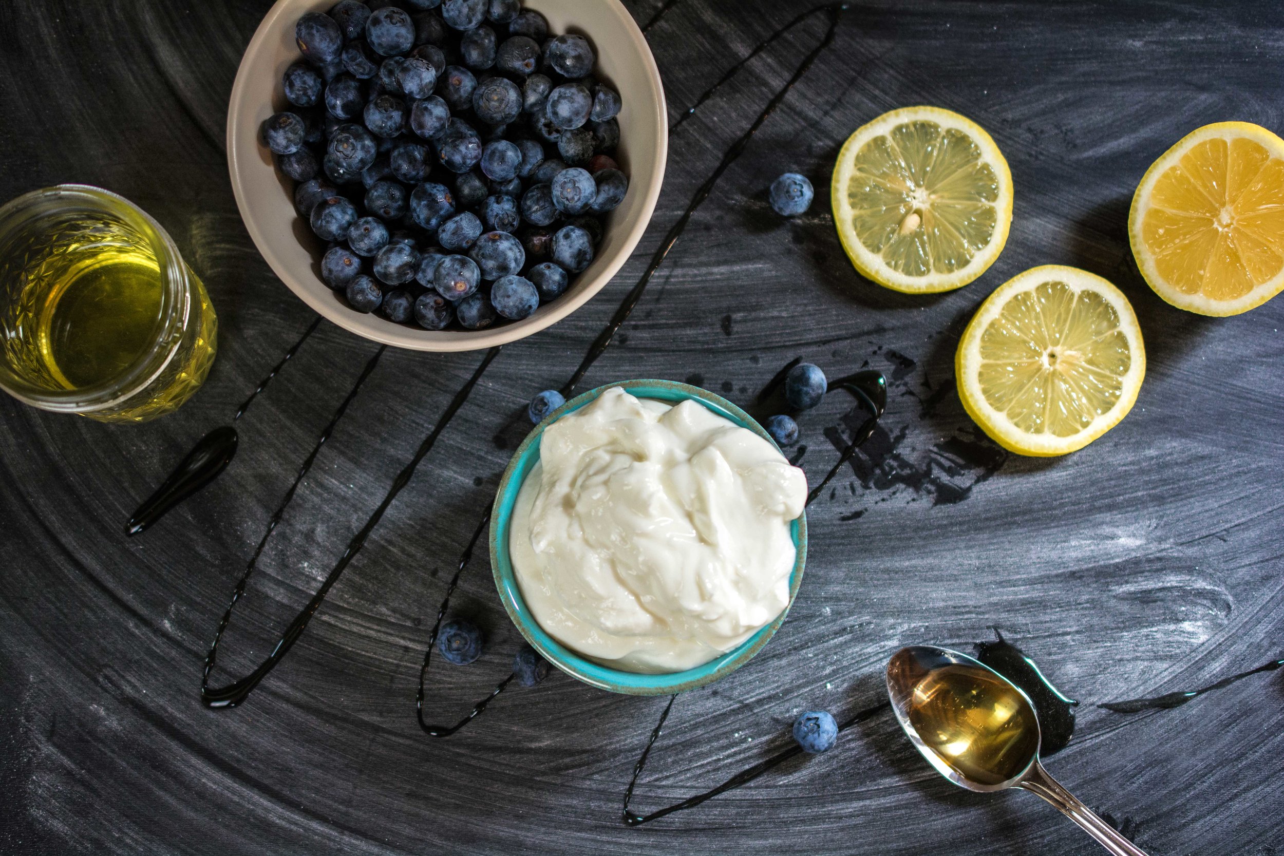 Blueberry-Yogurt-pops1.jpg