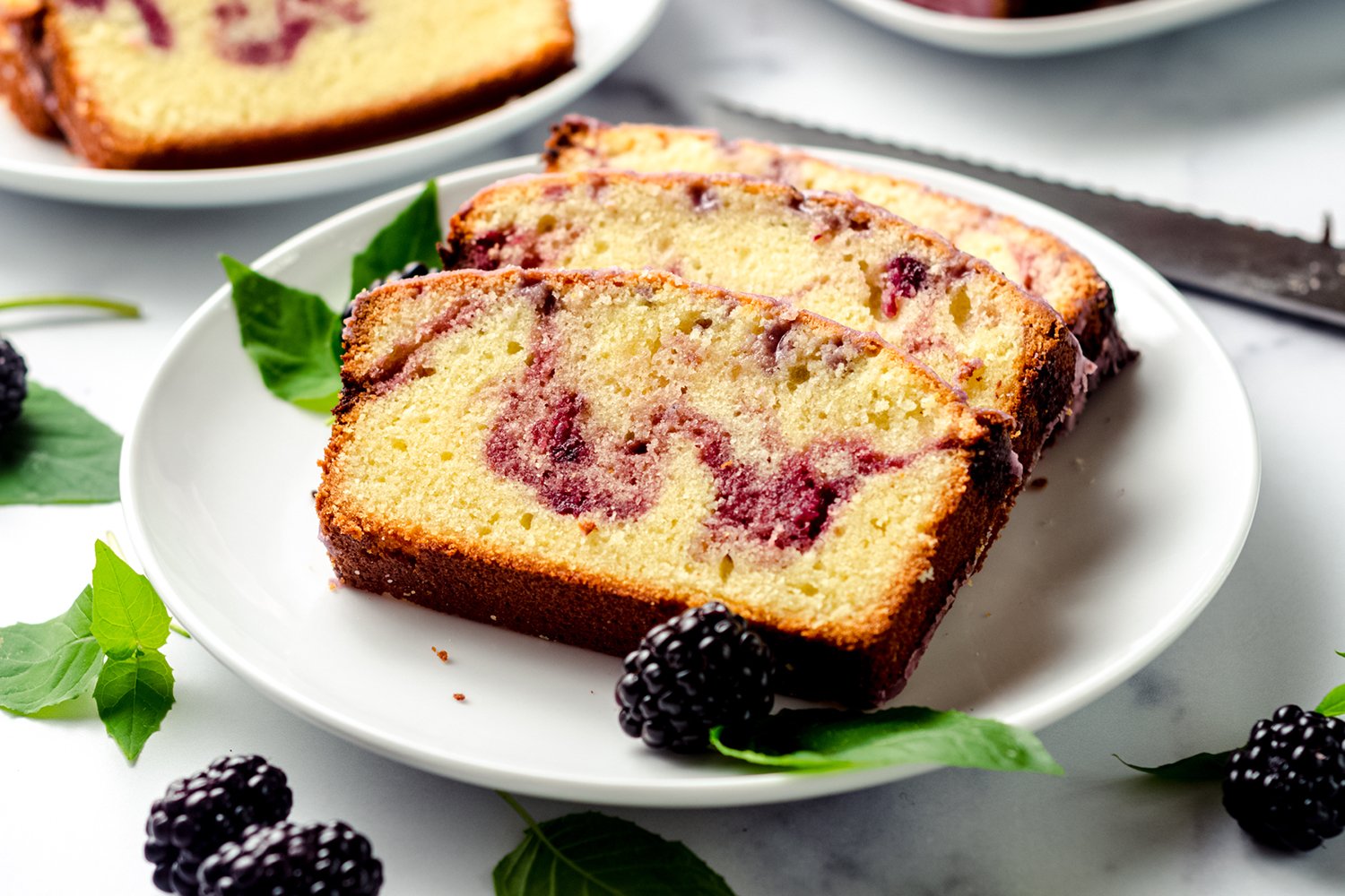 blackberry pound cake-02.jpg