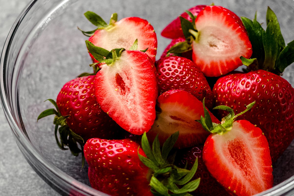 strawberry salad-10.jpg