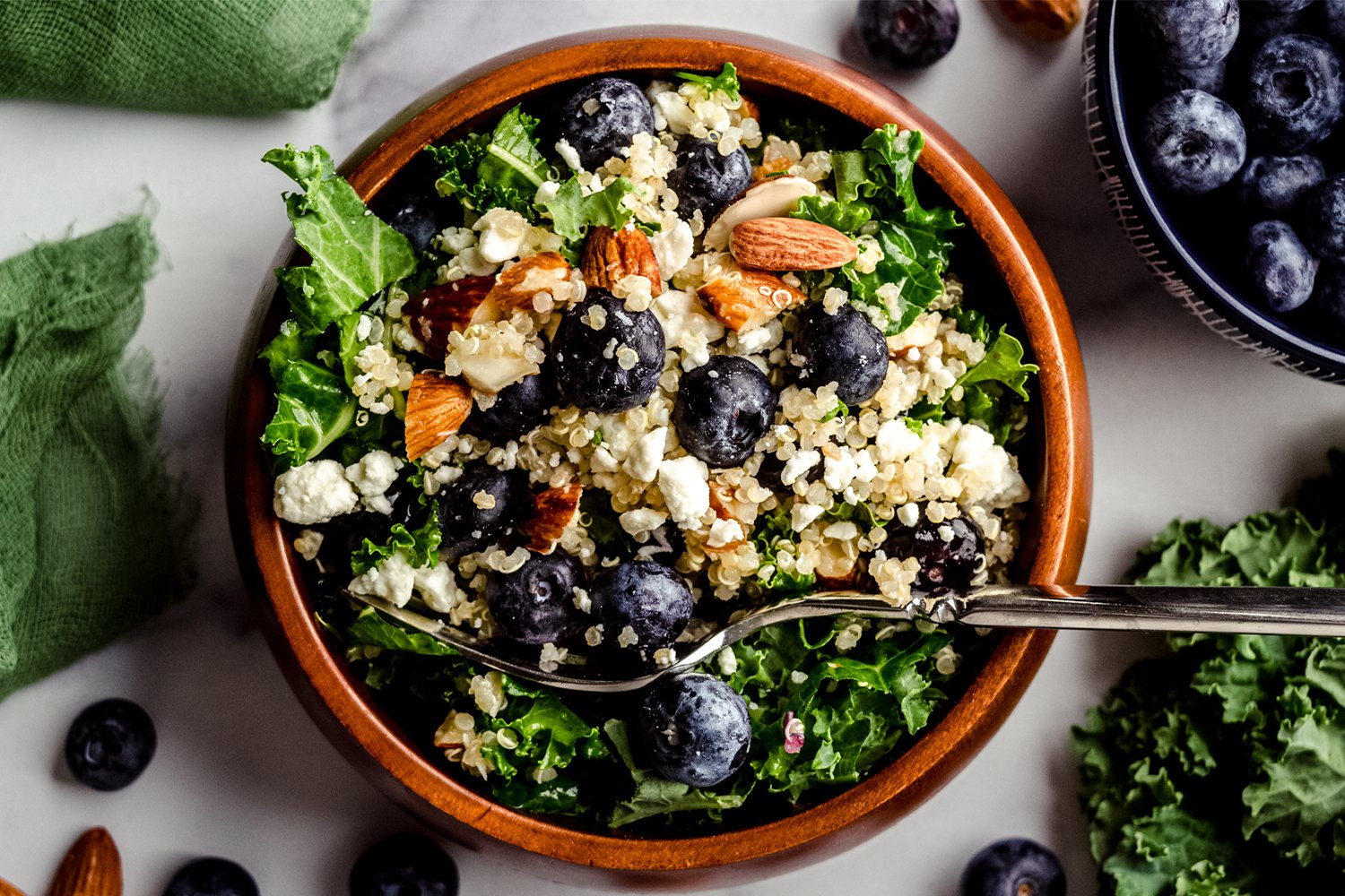 blueberry quinoa salad-05.jpg