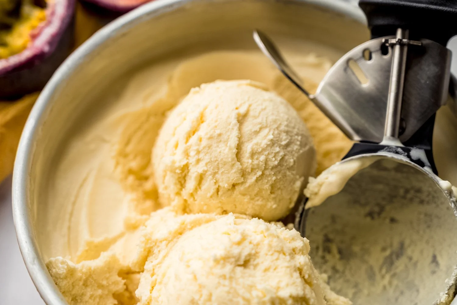 passion fruit ice cream-06.jpg
