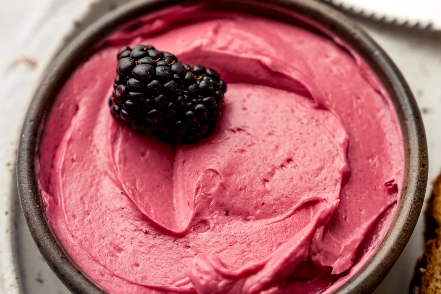 blackberry butter-06.jpg