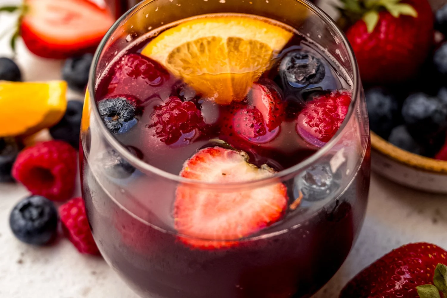 berry sangria-3.jpg