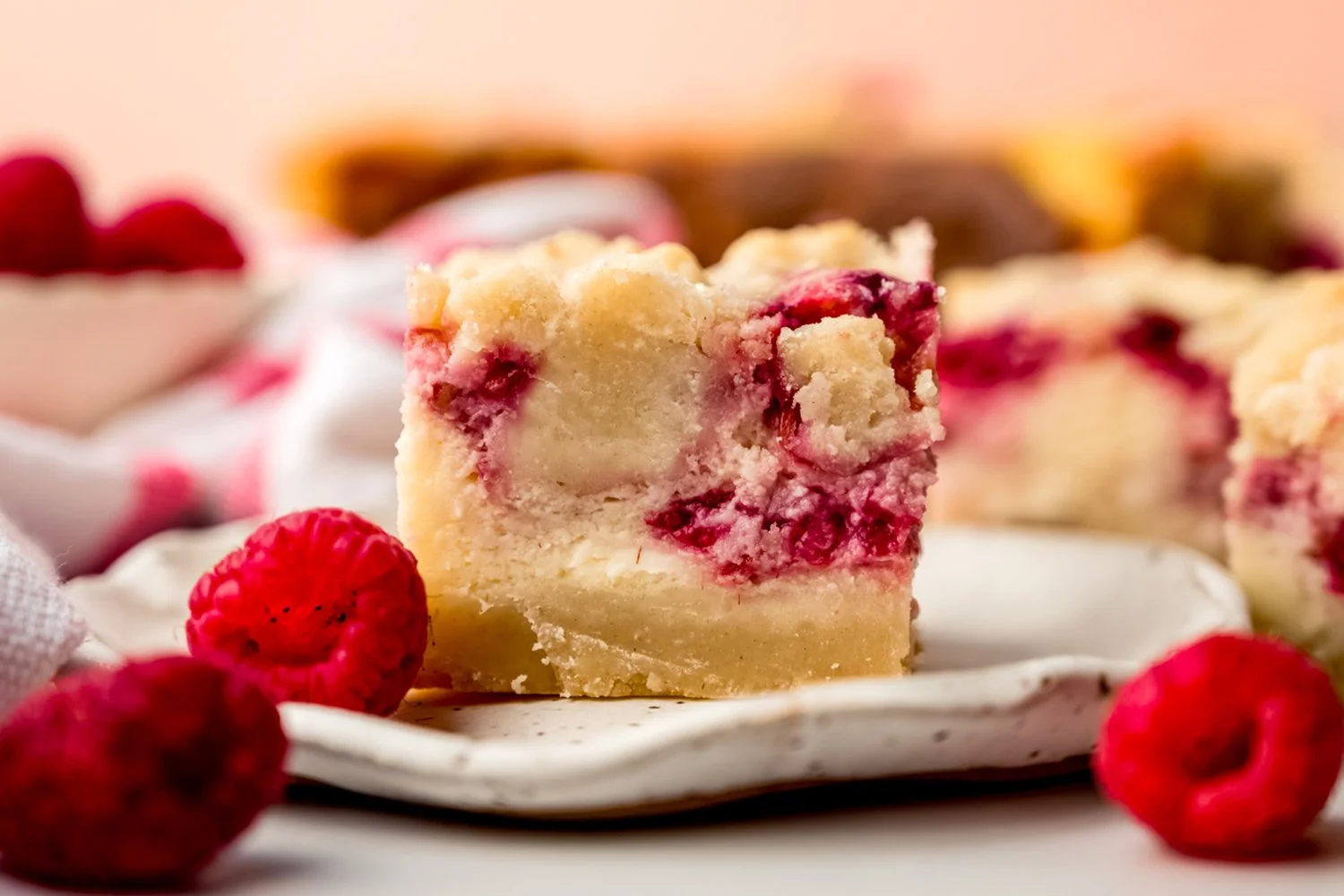 raspberry cheesecake bars-03.jpg