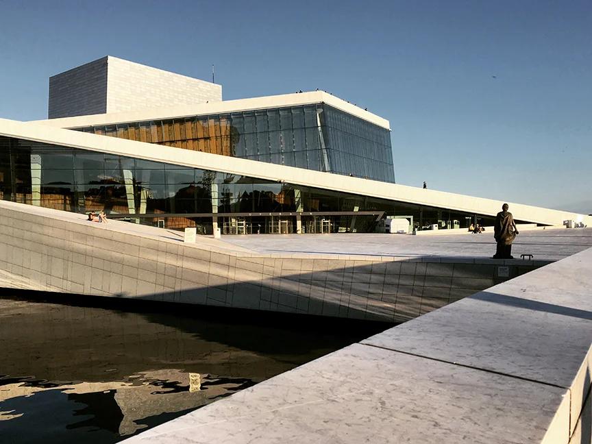 Oslo_1_12x9_.jpg