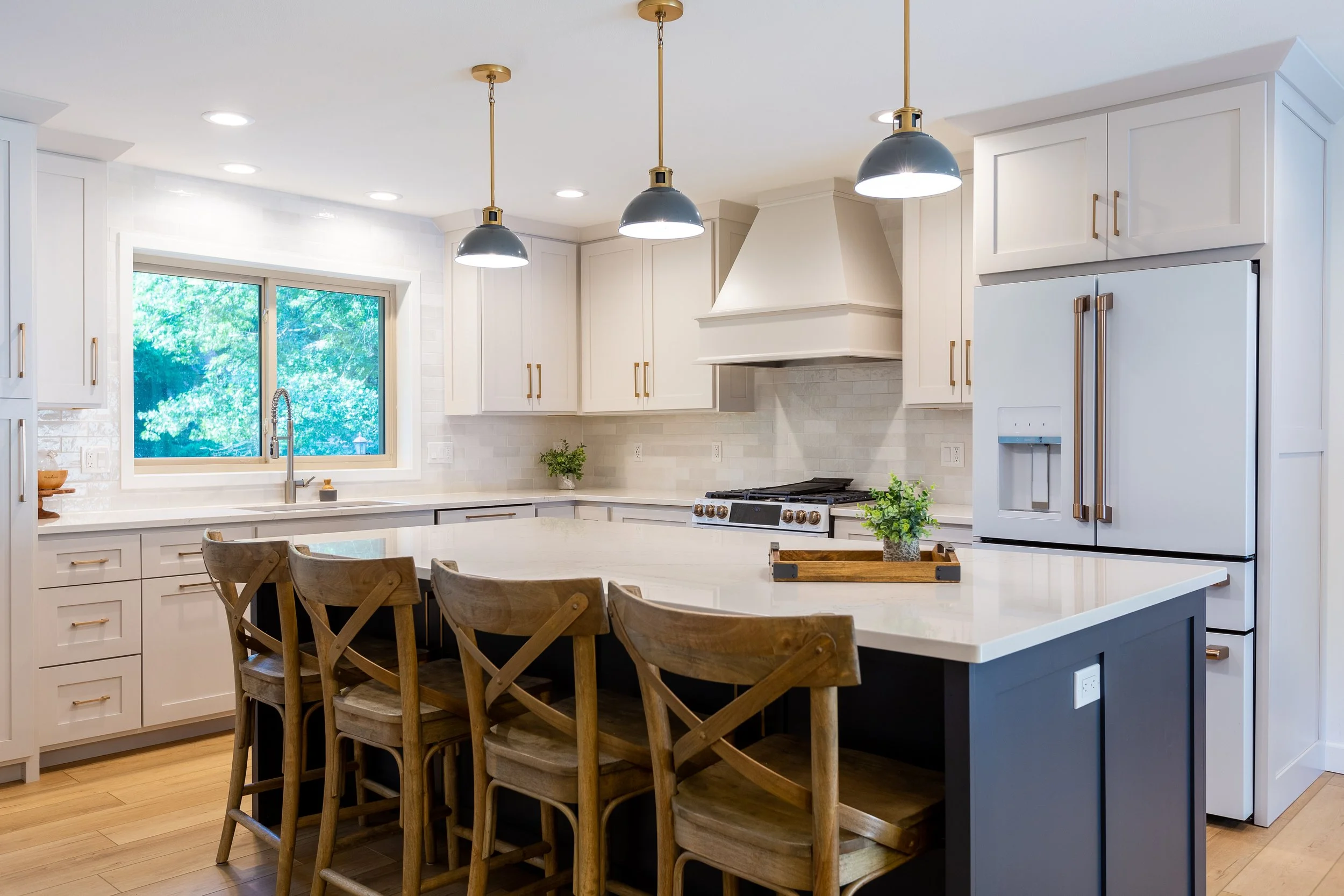 Custom Madison Wi Matttroy