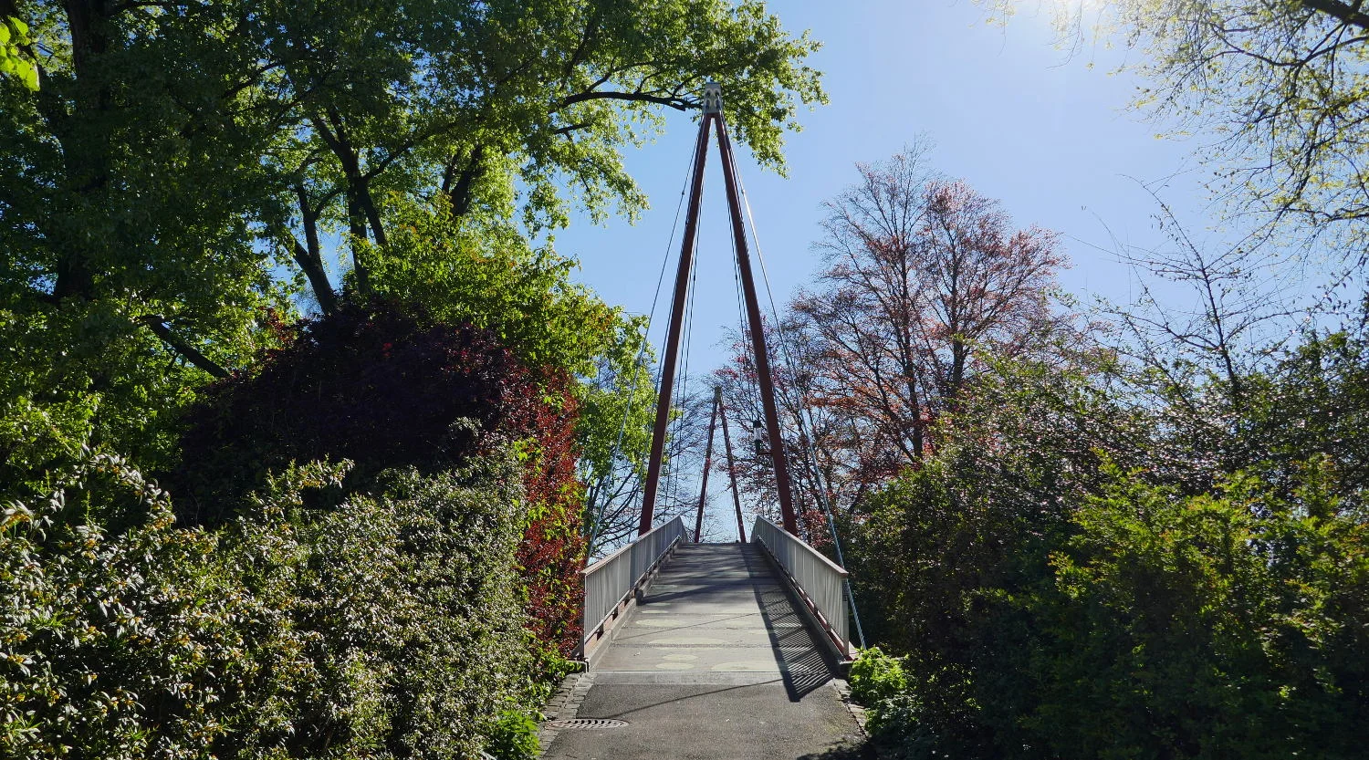 Pedistrain Bridge, Landiwiese Promenade, Zurich, Switzerland