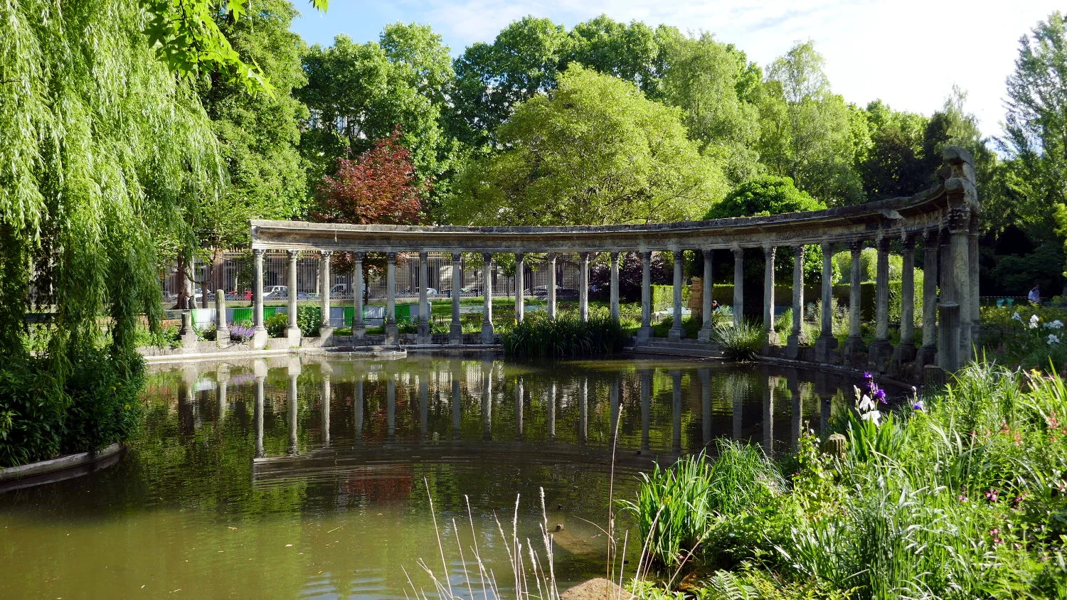 Classical Colonnade, Monceau Park, Paris, France