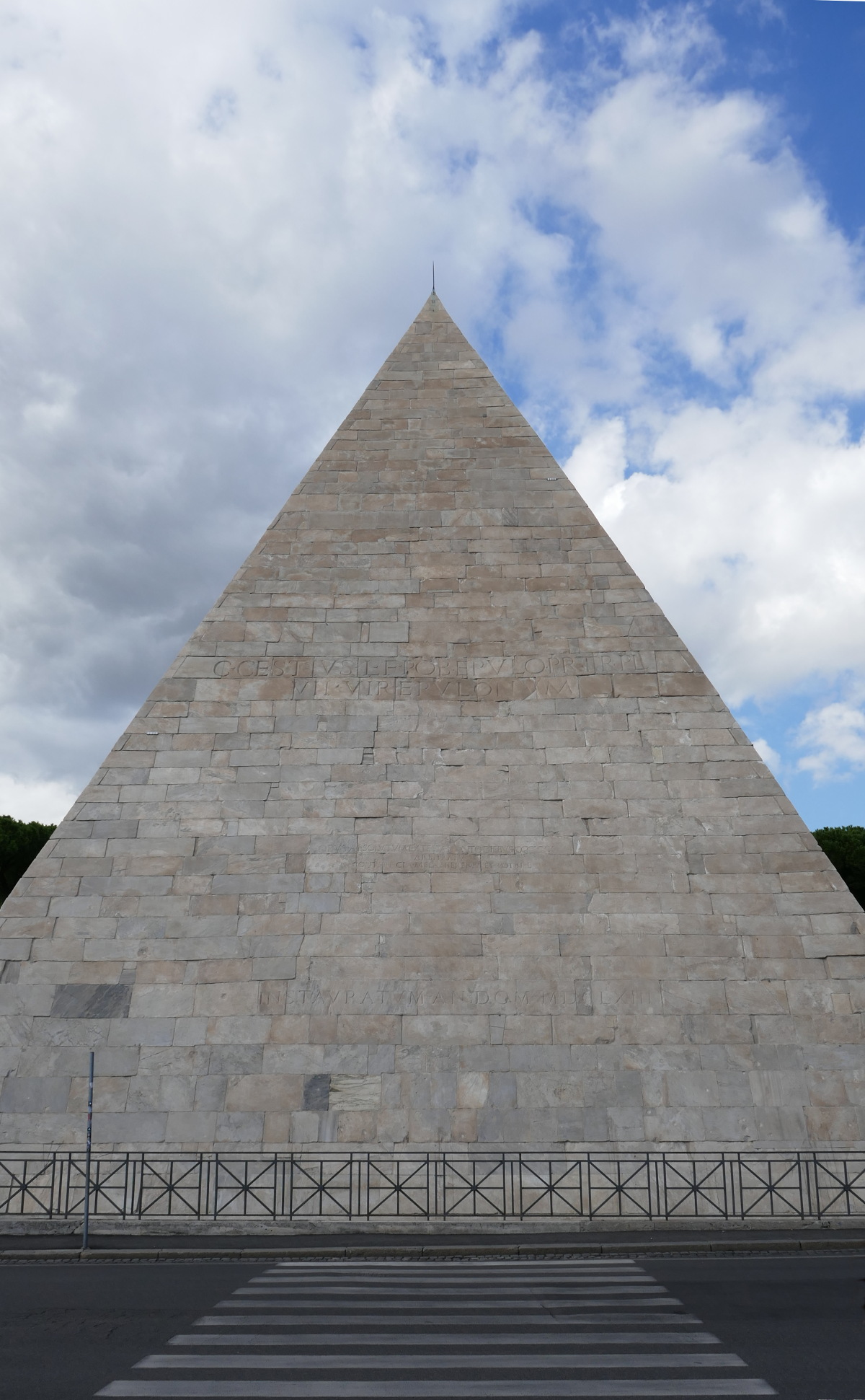  Pyramid of Caius Cestius, Rome, Italy