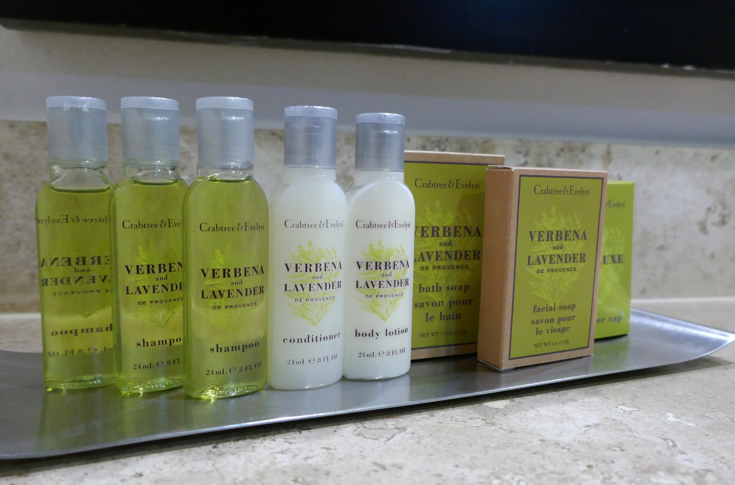 hotel extras shampoo conditioner soap amenities free toiletries