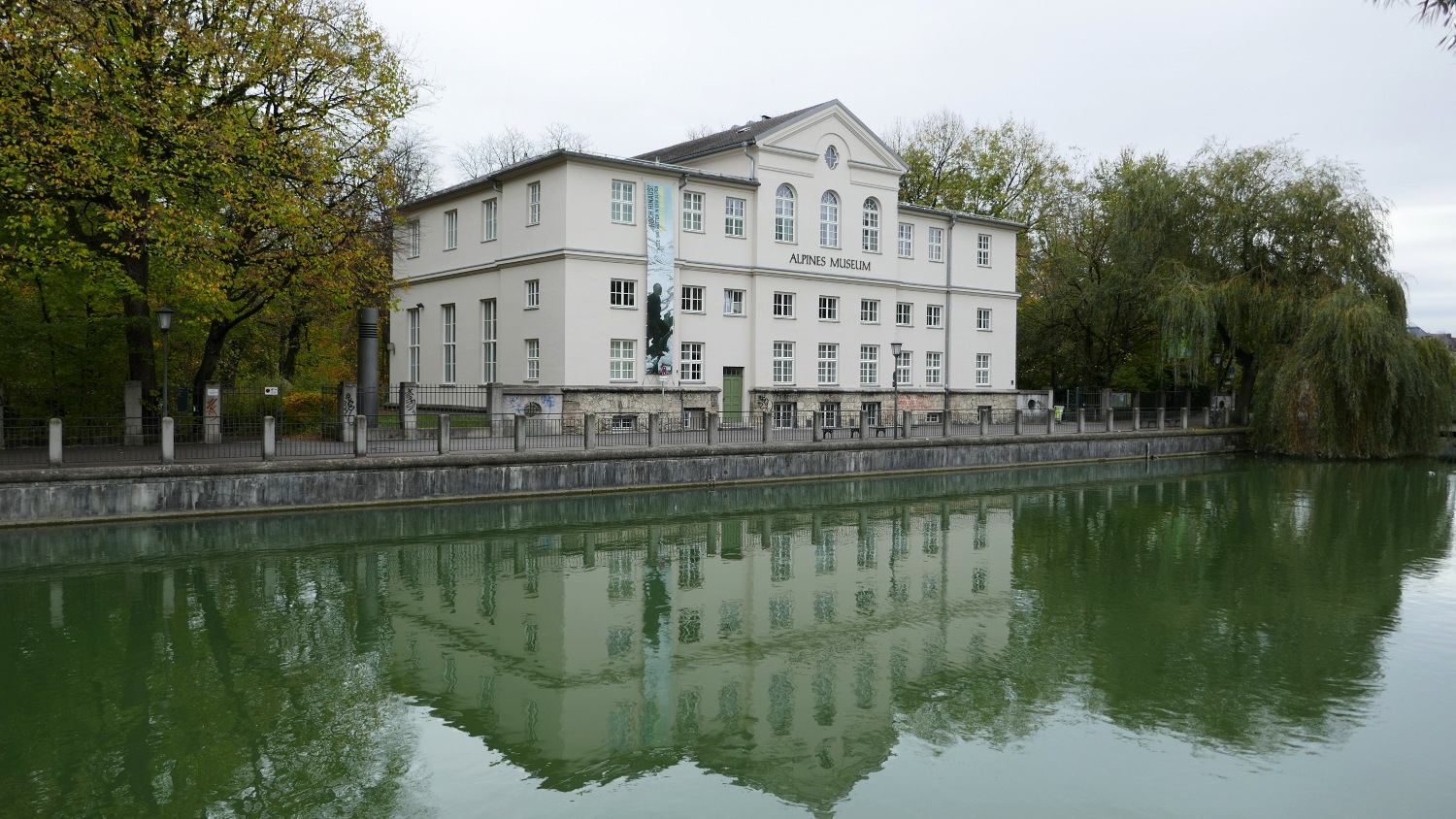 Facade, Alpines Museum, Munich, Germany