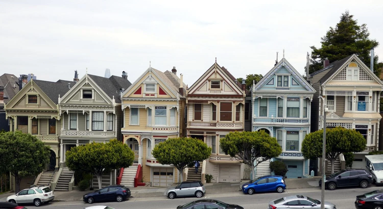 Painted Ladies AKA Seven Sisters AKA Postcard Row at Alamo Square Park, San Francisco, California, United States