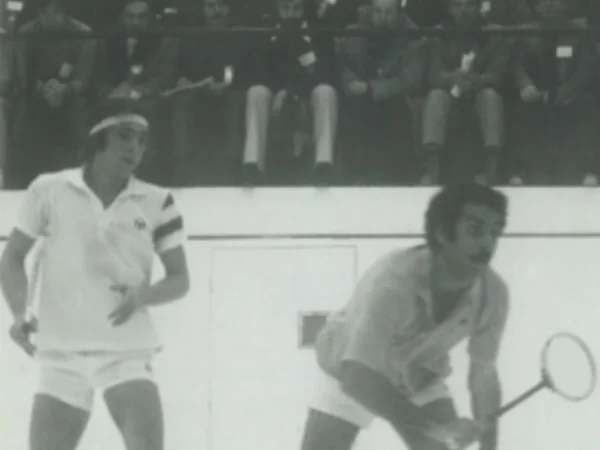 Sharif Khan (R) vs. Michael Desaulniers (L) in The Hyder Trophy in 1977.