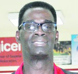 <b>Alwyn Callender</b><br>Officiating