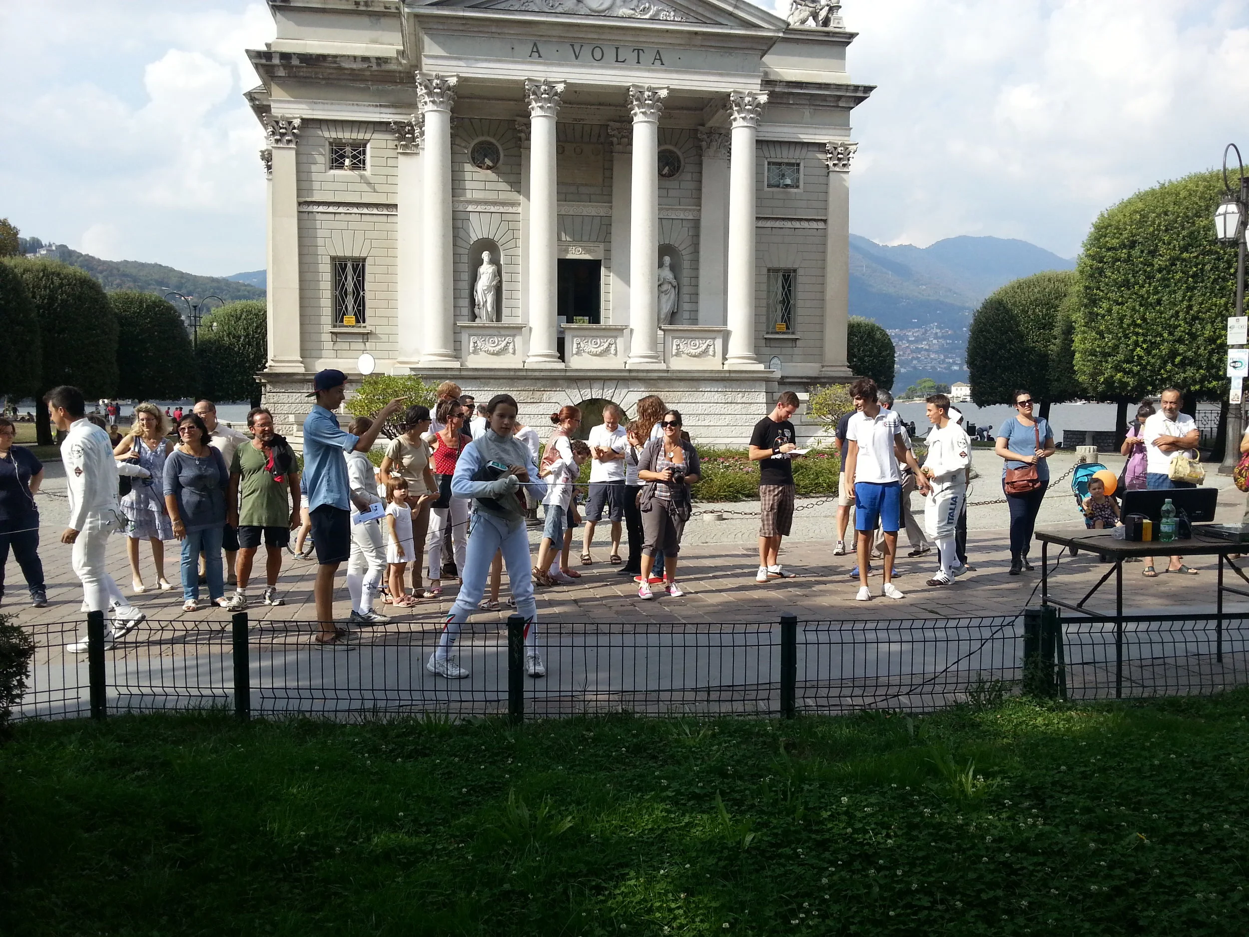giornata-dello-sport-coni-como---open-day-comense-scherma_9733701105_o.jpg