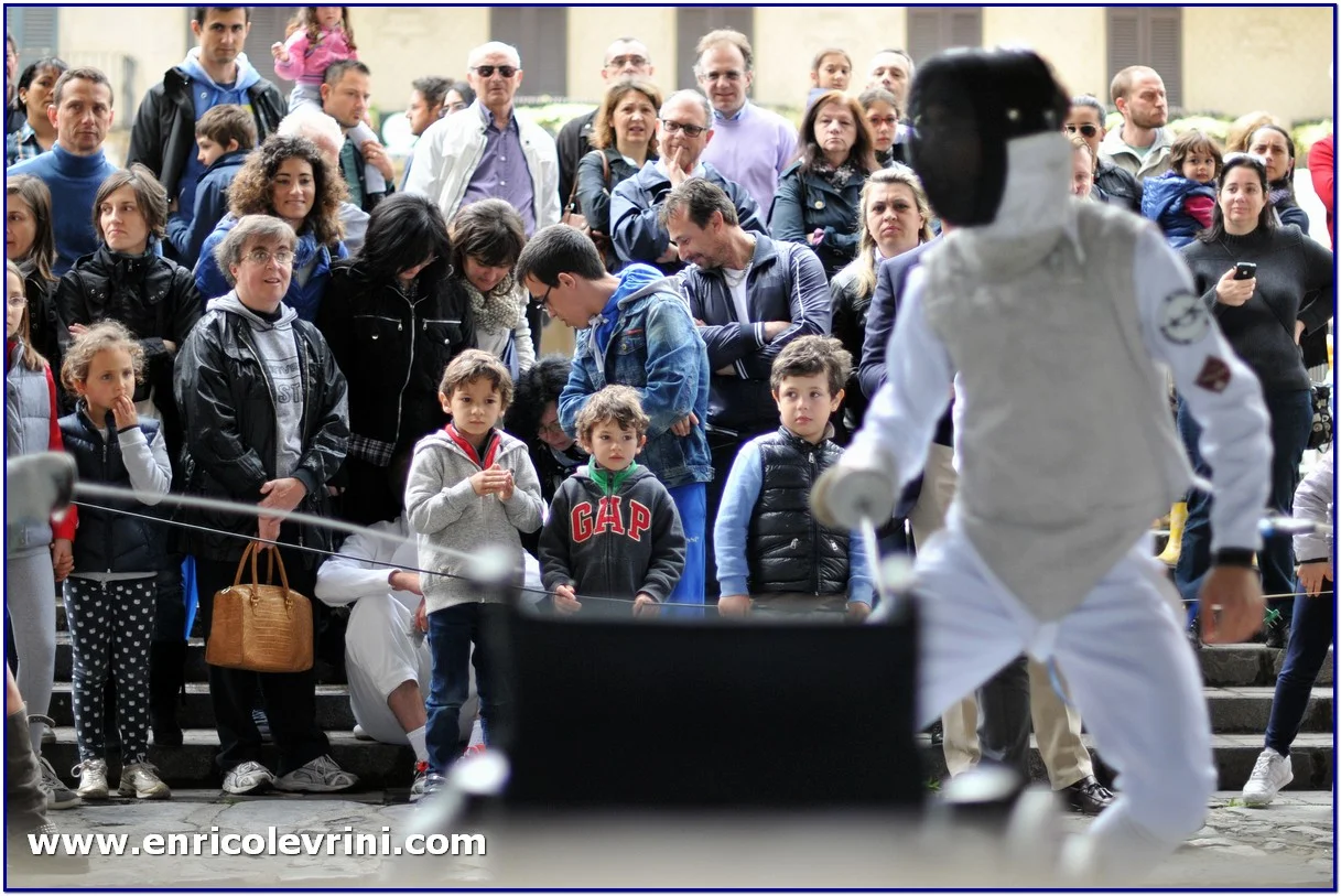 como---190513---comense-scherma-con-art4sport---scherma-in-piazza_8864346885_o.jpg