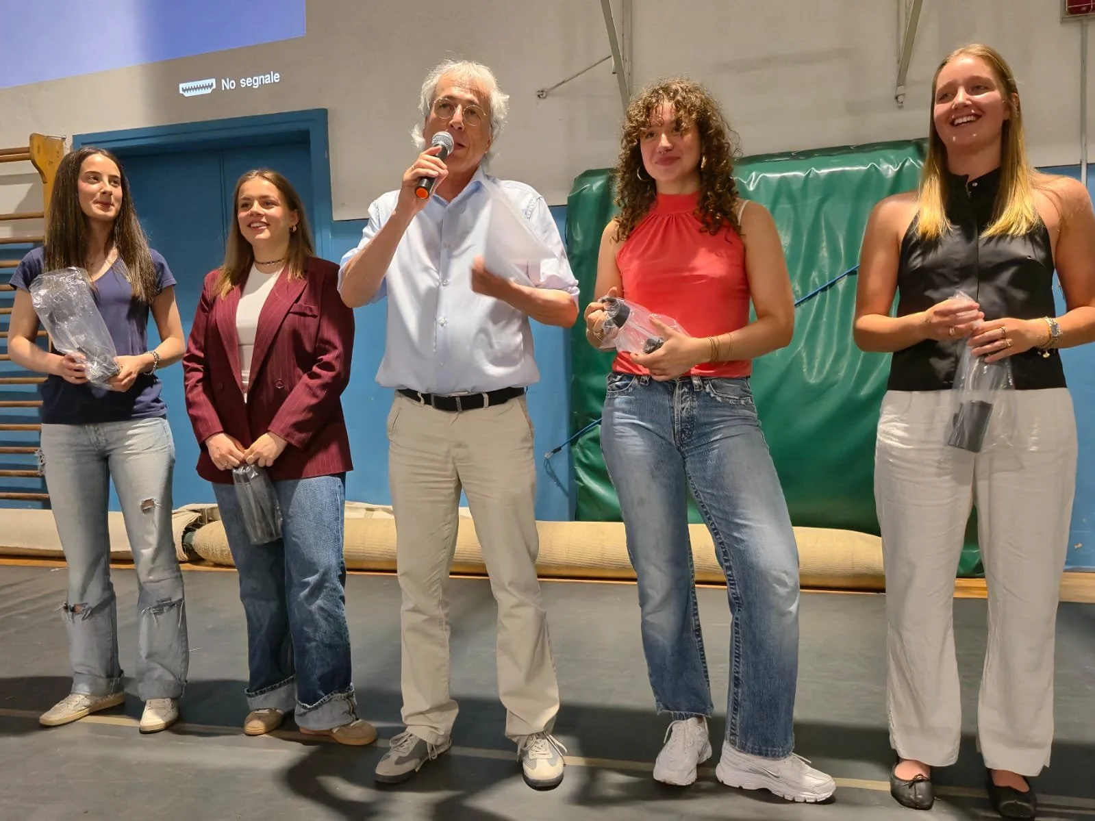 Giulia F, Sara, Larissa e Lea.jpg